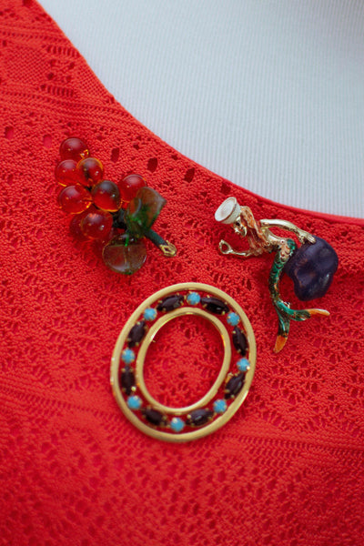 Vintage Painted Enamel Mermaid Brooch by 1960s - Vintage Meet Modern Vintage Jewelry - Chicago, Illinois - #oldhollywoodglamour #vintagemeetmodern #designervintage #jewelrybox #antiquejewelry #vintagejewelry