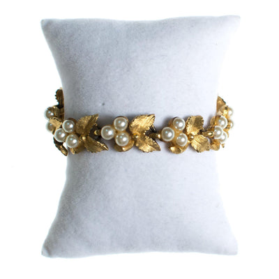Vintage Mid Century Modern Gold Flower Bracelet with Faux Pearls by 1960s - Vintage Meet Modern Vintage Jewelry - Chicago, Illinois - #oldhollywoodglamour #vintagemeetmodern #designervintage #jewelrybox #antiquejewelry #vintagejewelry
