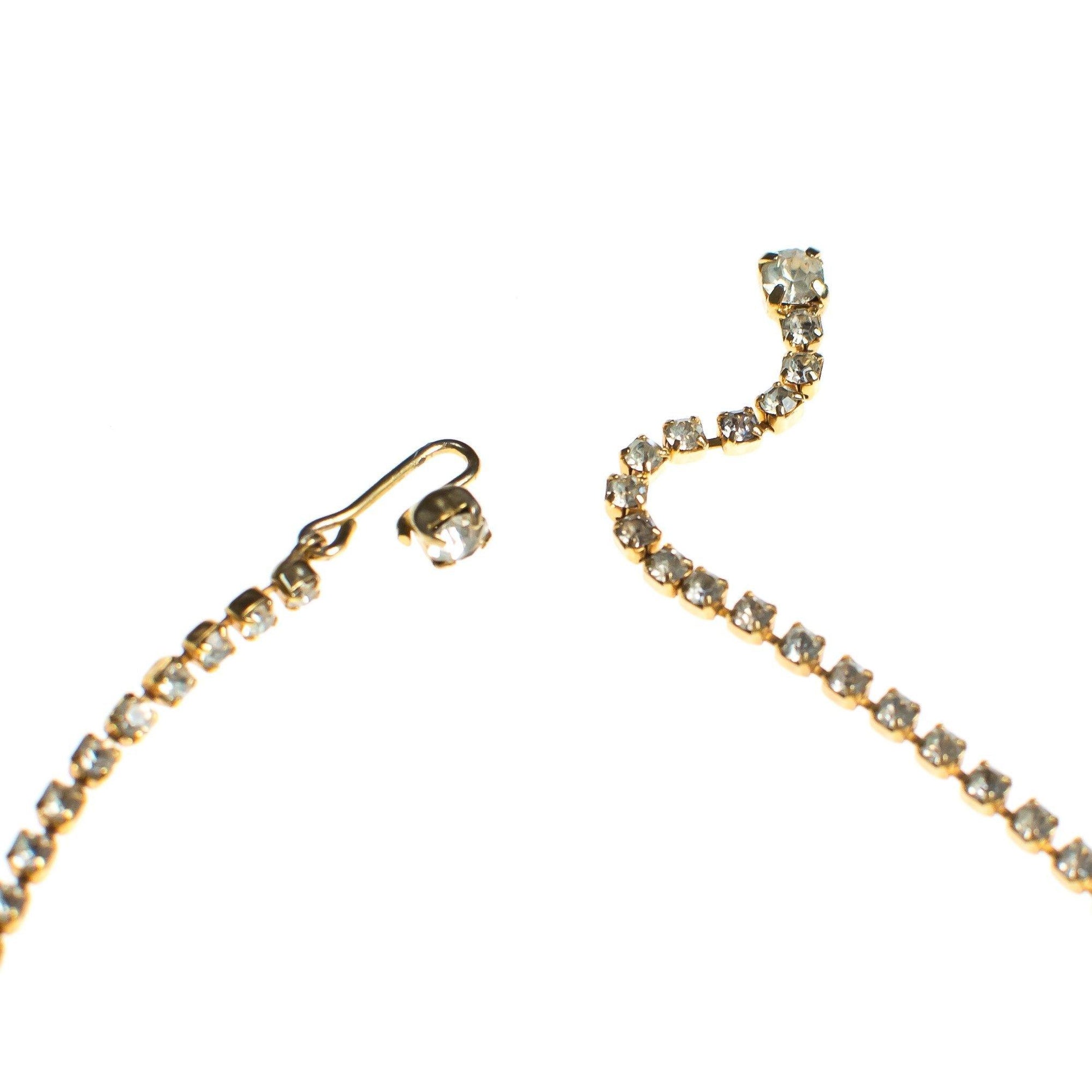 Vintage Flower Necklace with Rhinestones by 1960s - Vintage Meet Modern Vintage Jewelry - Chicago, Illinois - #oldhollywoodglamour #vintagemeetmodern #designervintage #jewelrybox #antiquejewelry #vintagejewelry