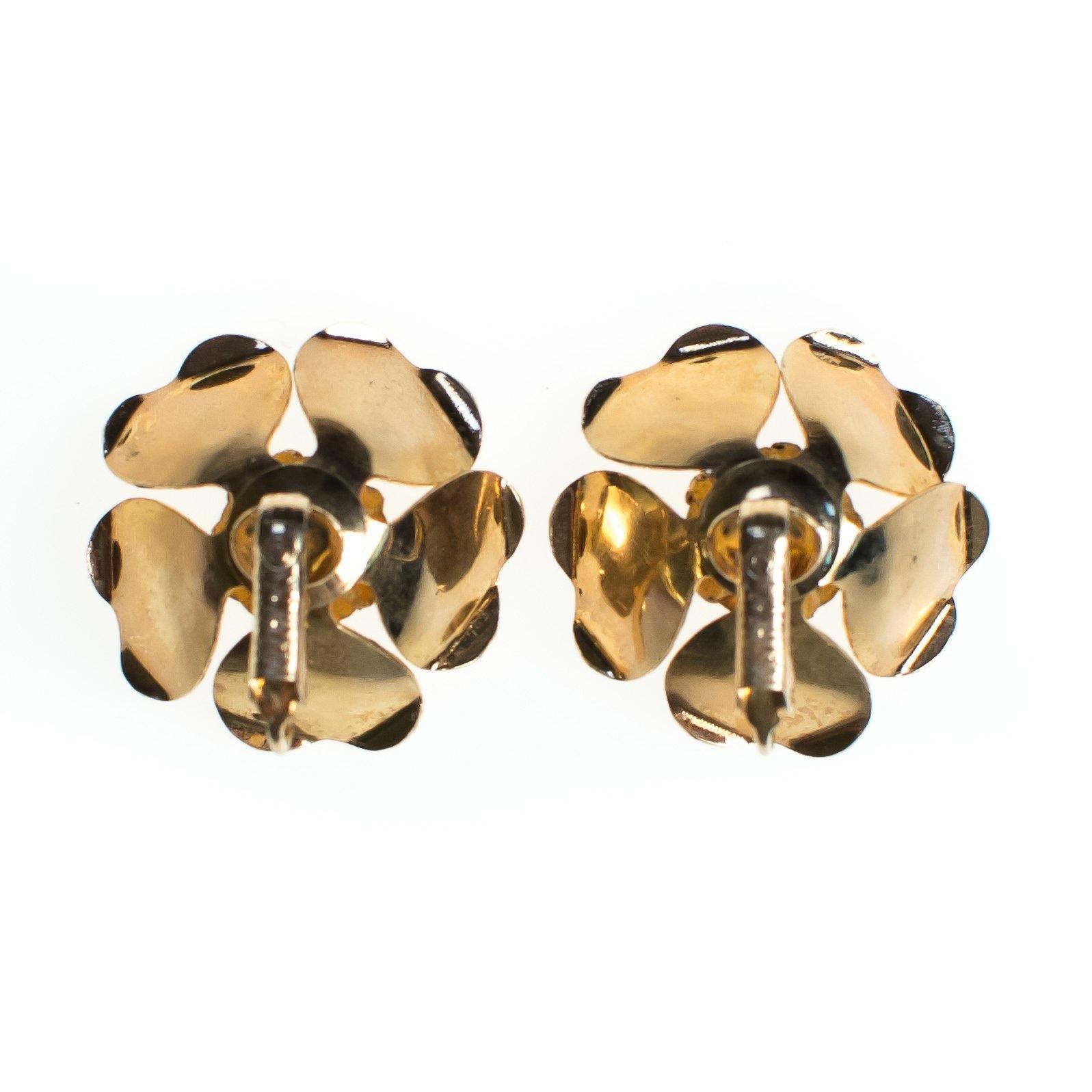 Vintage Sarah Coventry Flower Earrings, Amber Brown Rhinestone Center, Gold Tone Setting, Clip-on Earrings by Sarah Coventry - Vintage Meet Modern Vintage Jewelry - Chicago, Illinois - #oldhollywoodglamour #vintagemeetmodern #designervintage #jewelrybox #antiquejewelry #vintagejewelry