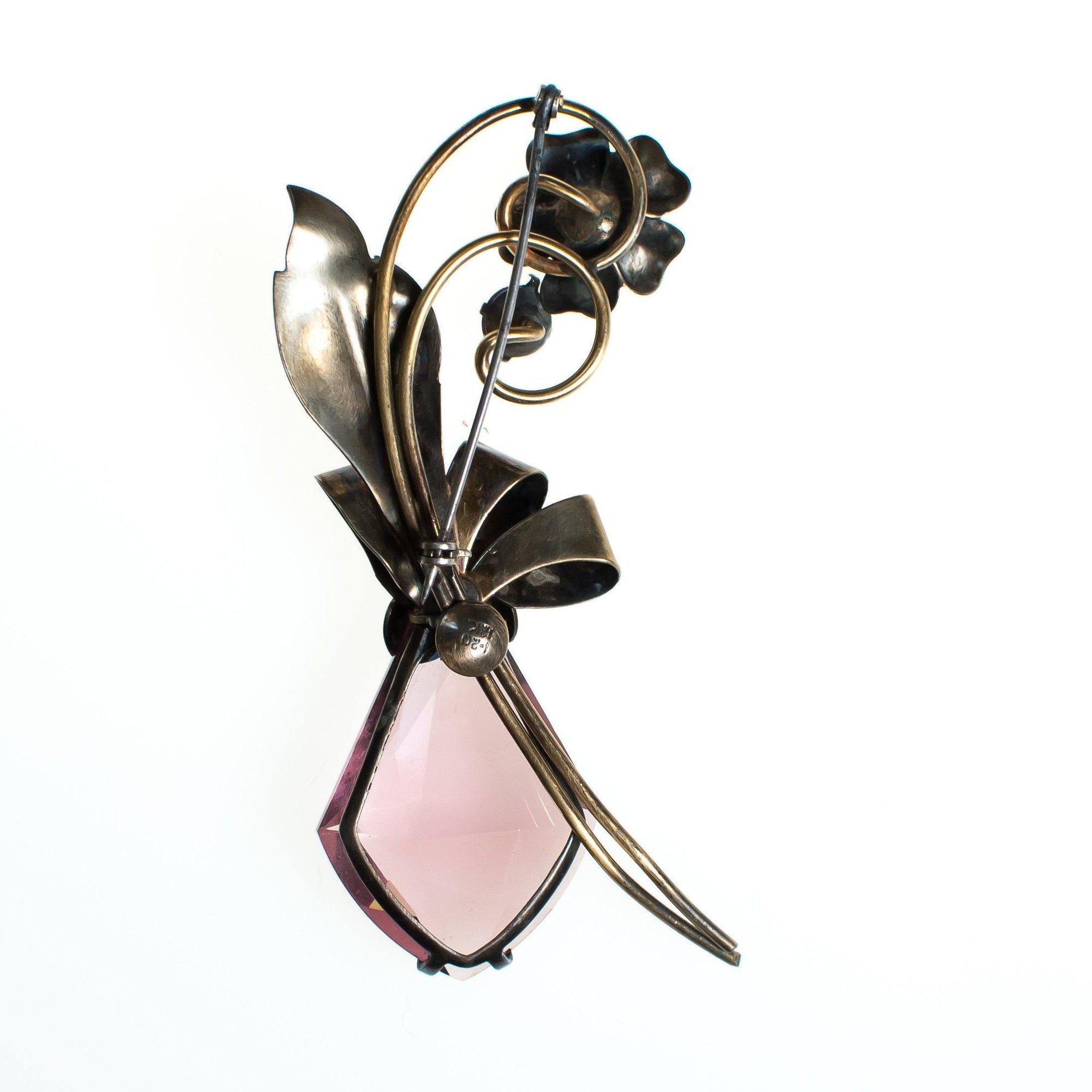 Vintage 1940s Spray Style Large Amethyst Crystal Gold Filled over Sterling Silver Flower Brooch, Purple Rhinestones by 1940s - Vintage Meet Modern Vintage Jewelry - Chicago, Illinois - #oldhollywoodglamour #vintagemeetmodern #designervintage #jewelrybox #antiquejewelry #vintagejewelry