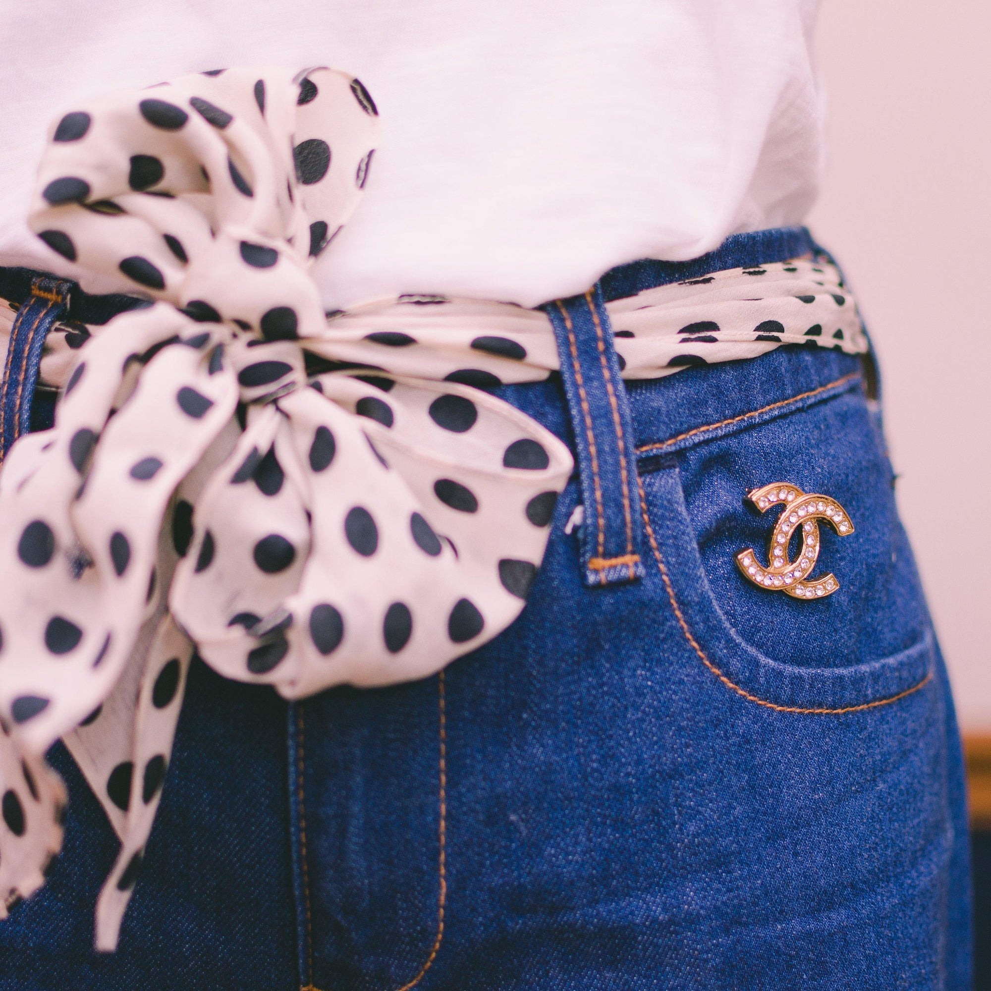 Vintage Chanel CC Logo Rhinestone Brooch by Chanel - Vintage Meet Modern Vintage Jewelry - Chicago, Illinois - #oldhollywoodglamour #vintagemeetmodern #designervintage #jewelrybox #antiquejewelry #vintagejewelry