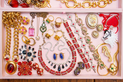 Vintage Lisner Red Aurora Borealis Carnival Glass Rhinestone Crystal Necklace by Lisner - Vintage Meet Modern Vintage Jewelry - Chicago, Illinois - #oldhollywoodglamour #vintagemeetmodern #designervintage #jewelrybox #antiquejewelry #vintagejewelry