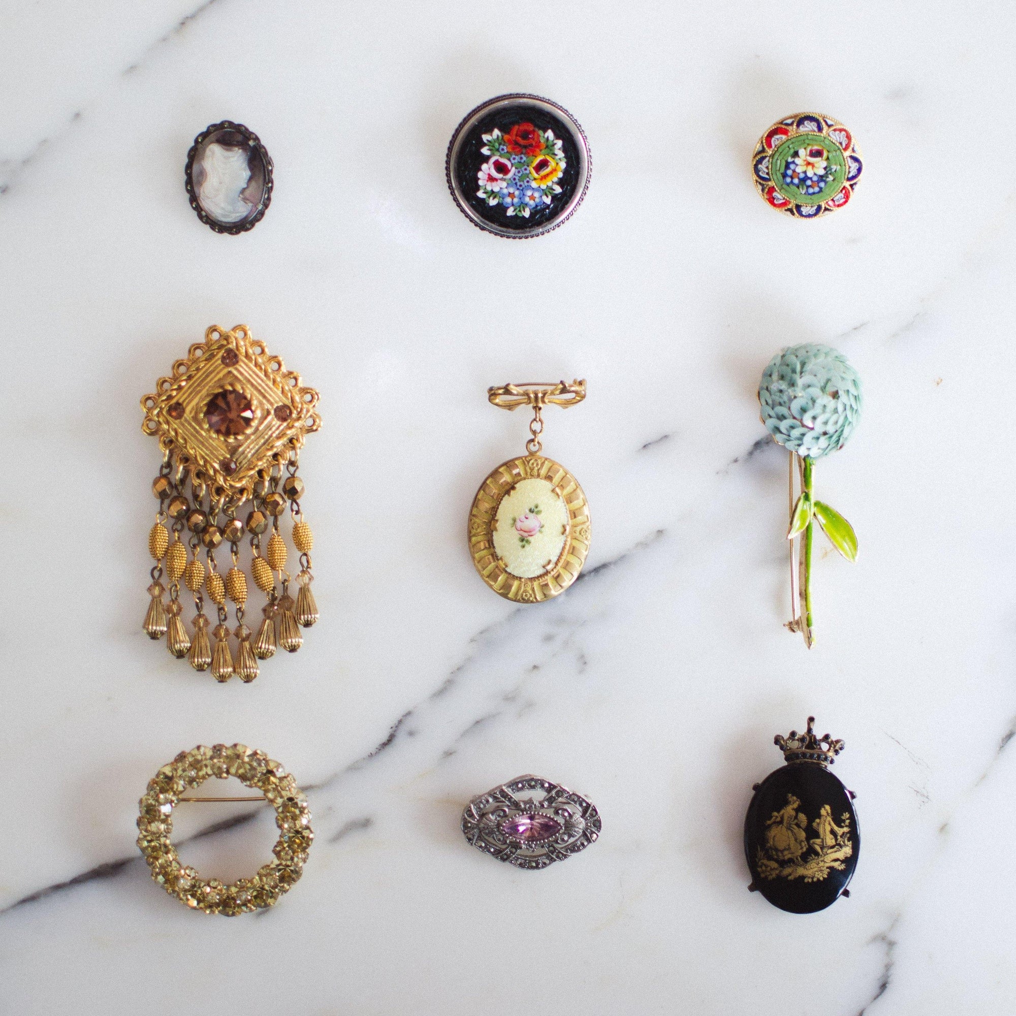 Vintage Gold Tassel Brooch, Amber Crystal Rhinestones, Gold Tone Beads, Brooches and Pins by 1980s - Vintage Meet Modern Vintage Jewelry - Chicago, Illinois - #oldhollywoodglamour #vintagemeetmodern #designervintage #jewelrybox #antiquejewelry #vintagejewelry