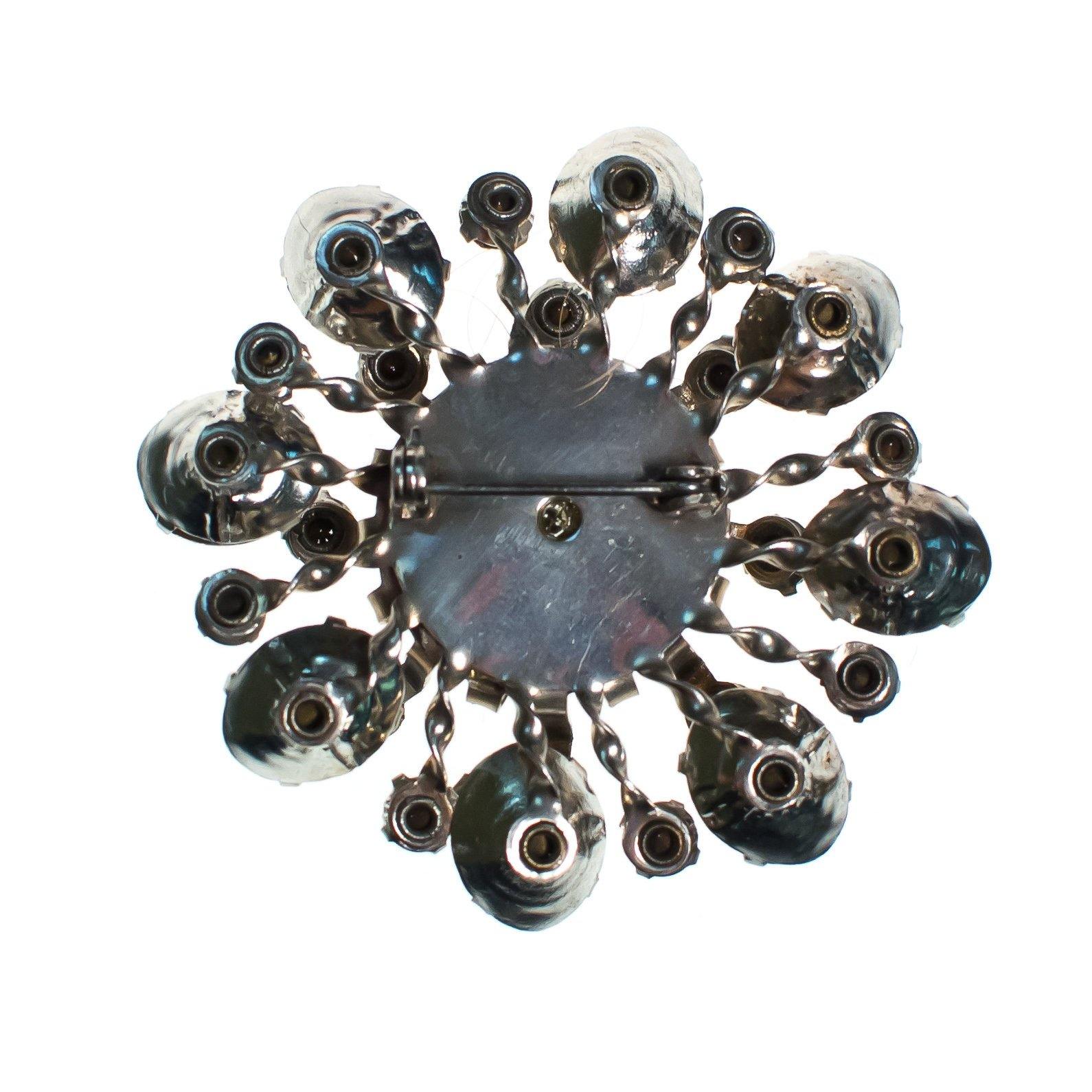 Vintage Smokey Gray Rhinestone Round Brooch, Clear Rhinestones, Silver Tone Setting, Brooches an Pins by 1950s - Vintage Meet Modern Vintage Jewelry - Chicago, Illinois - #oldhollywoodglamour #vintagemeetmodern #designervintage #jewelrybox #antiquejewelry #vintagejewelry