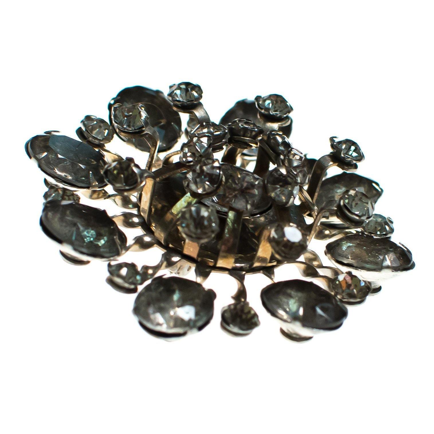 Vintage Smokey Gray Rhinestone Round Brooch, Clear Rhinestones, Silver Tone Setting, Brooches an Pins by 1950s - Vintage Meet Modern Vintage Jewelry - Chicago, Illinois - #oldhollywoodglamour #vintagemeetmodern #designervintage #jewelrybox #antiquejewelry #vintagejewelry
