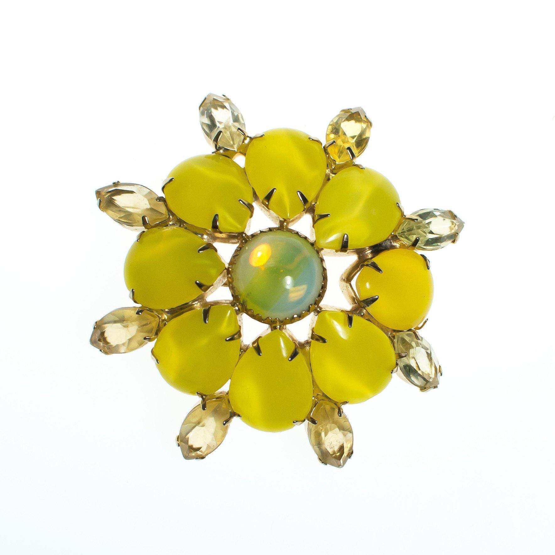 Vintage Brooch, Yellow  Cats Eye Rhinestones, Gold Tone Setting, Brooches and Pins by 1950s - Vintage Meet Modern Vintage Jewelry - Chicago, Illinois - #oldhollywoodglamour #vintagemeetmodern #designervintage #jewelrybox #antiquejewelry #vintagejewelry