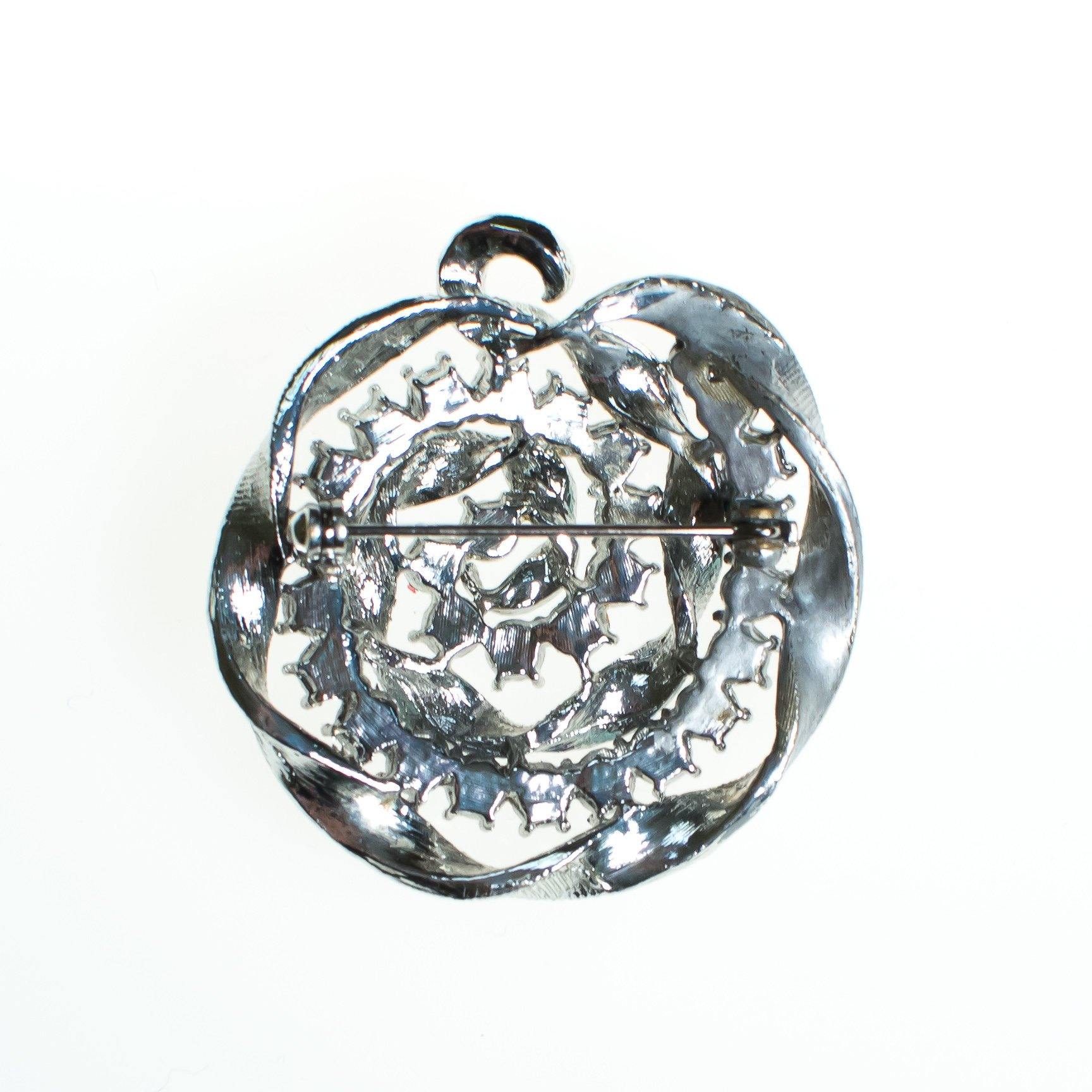 Vintage Brooch, Light Blue and Blue Rhinestones, Silver Tone Ribbon Setting, Brooches and Pins by 1950s - Vintage Meet Modern Vintage Jewelry - Chicago, Illinois - #oldhollywoodglamour #vintagemeetmodern #designervintage #jewelrybox #antiquejewelry #vintagejewelry