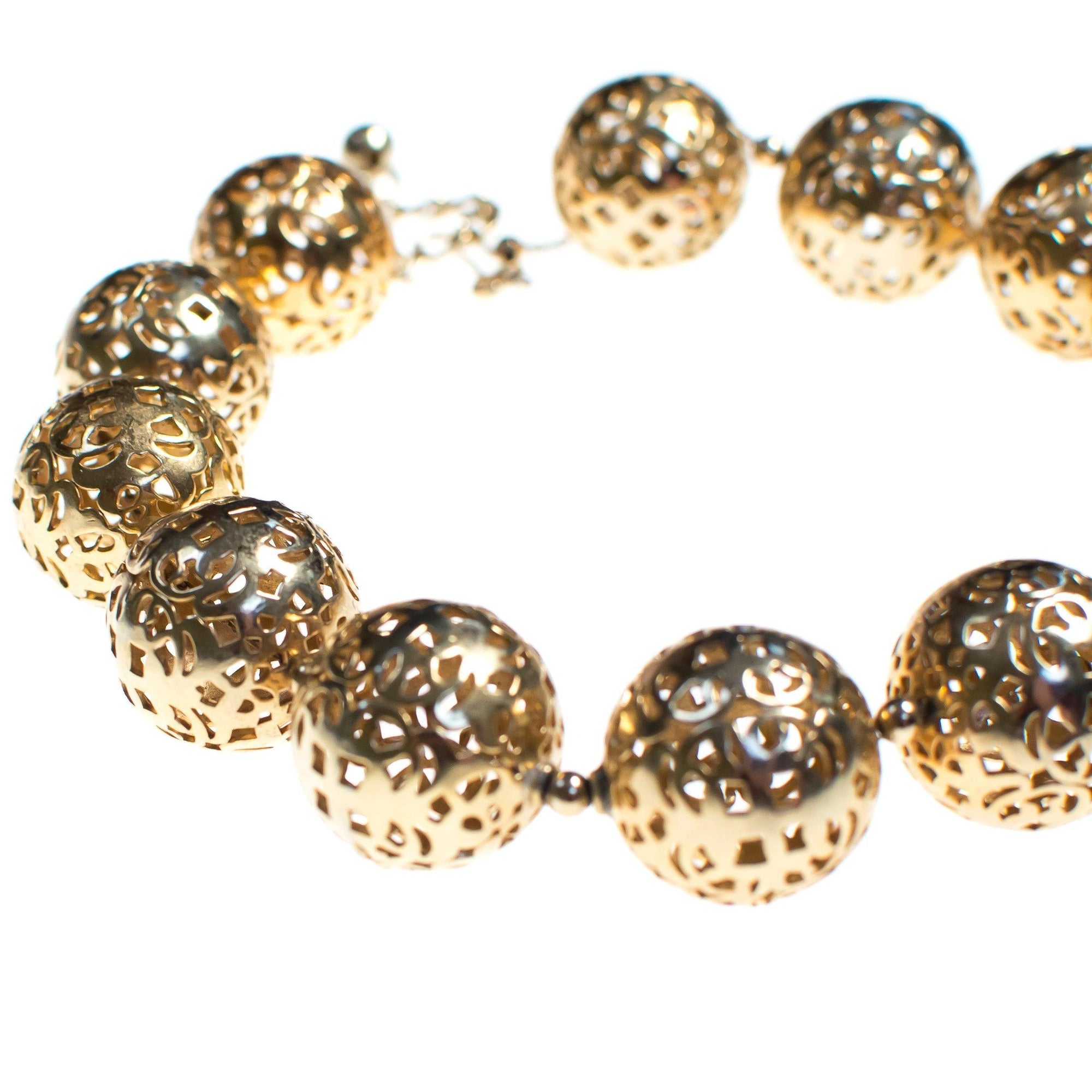 Vintage Napier Chunky Filigree Bead Necklace by Napier - Vintage Meet Modern Vintage Jewelry - Chicago, Illinois - #oldhollywoodglamour #vintagemeetmodern #designervintage #jewelrybox #antiquejewelry #vintagejewelry