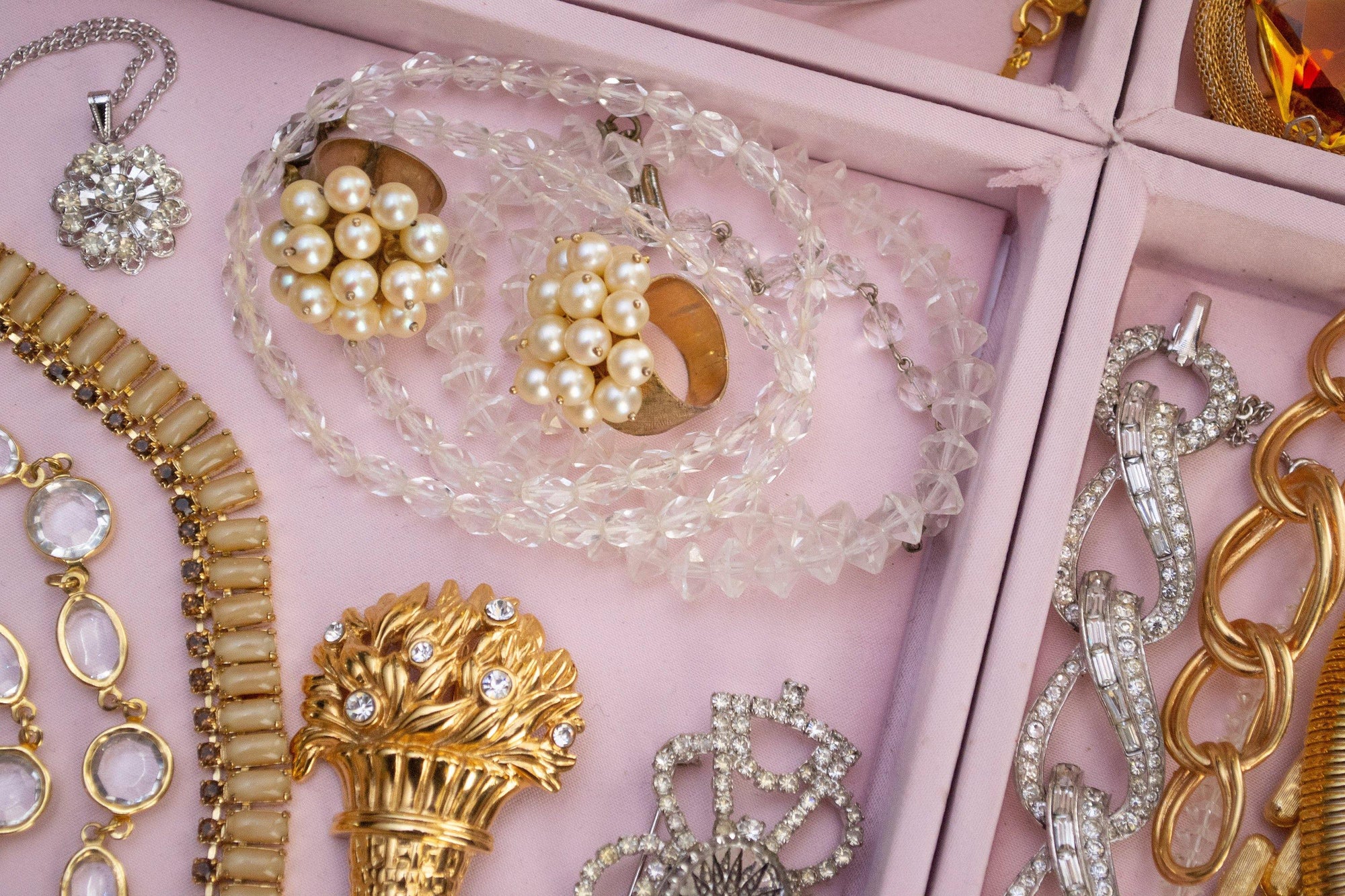 Vintage 1960s Cluster Pearl Statement Ring by 1960s - Vintage Meet Modern Vintage Jewelry - Chicago, Illinois - #oldhollywoodglamour #vintagemeetmodern #designervintage #jewelrybox #antiquejewelry #vintagejewelry