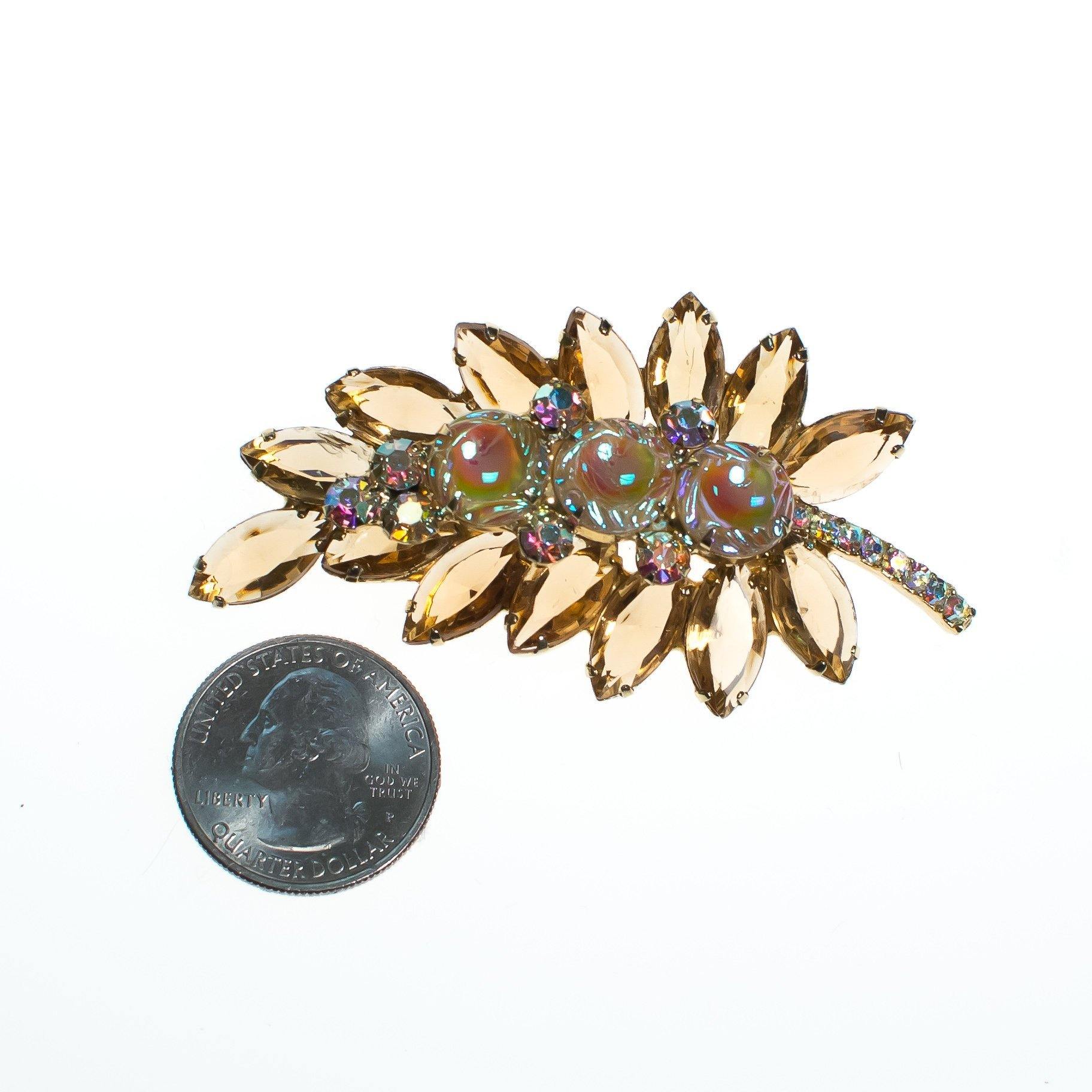 Vintage Juliana Smokey Topaz Crystal and Aurora Broealis Rhinestones Brooch by Juliana - Vintage Meet Modern Vintage Jewelry - Chicago, Illinois - #oldhollywoodglamour #vintagemeetmodern #designervintage #jewelrybox #antiquejewelry #vintagejewelry