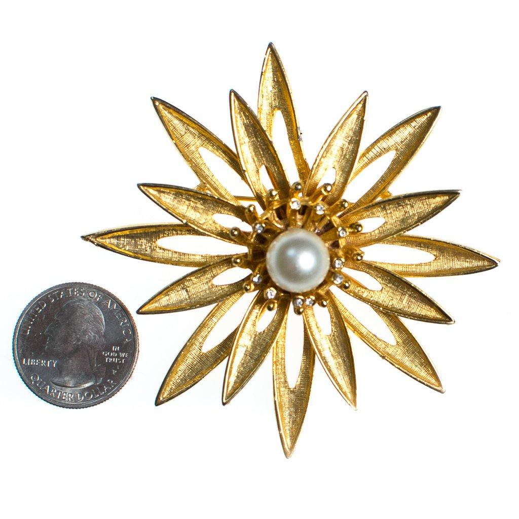 Vintage Huge Mid Century Modern Gold Flower Brooch with Pearls and Rhinestones by 1960s - Vintage Meet Modern Vintage Jewelry - Chicago, Illinois - #oldhollywoodglamour #vintagemeetmodern #designervintage #jewelrybox #antiquejewelry #vintagejewelry