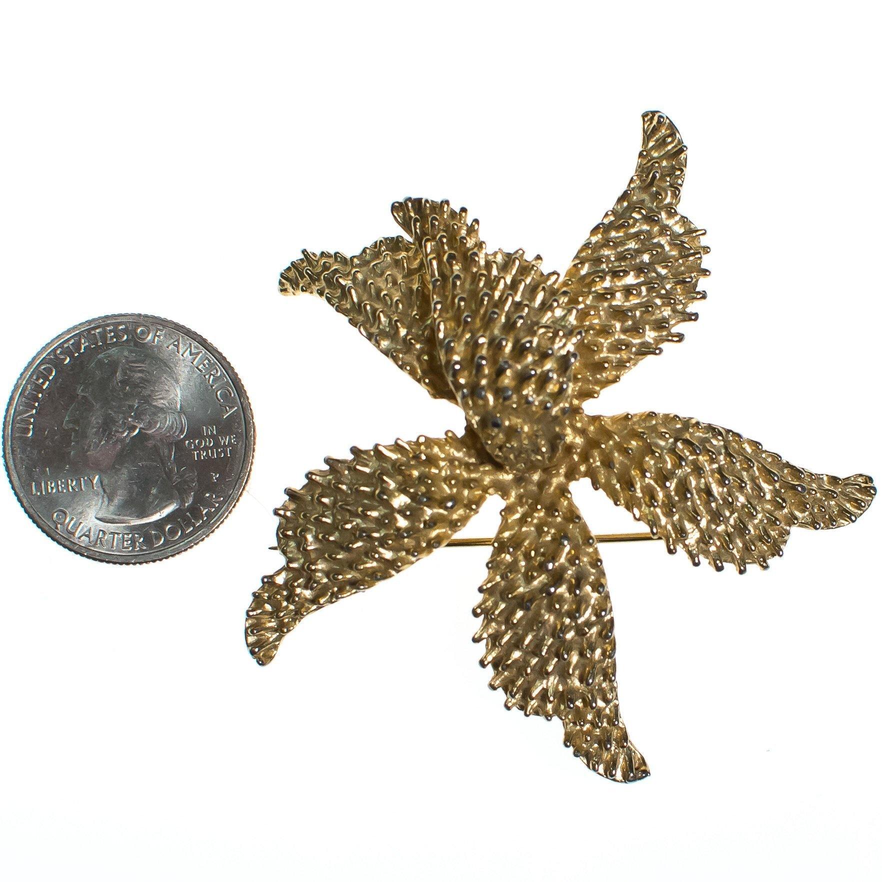 Vintage Mid Century Modern Celebrity NY Gold Flower Brooch, Gold Tone Setting, Brooches and Pins by 1960s - Vintage Meet Modern Vintage Jewelry - Chicago, Illinois - #oldhollywoodglamour #vintagemeetmodern #designervintage #jewelrybox #antiquejewelry #vintagejewelry