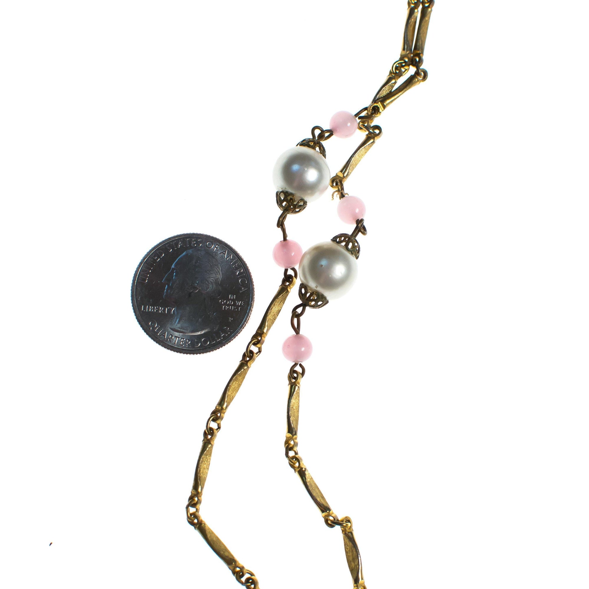 Vintage Pearl and Pale Pink Bead Long Sautoir Necklace by 1960s - Vintage Meet Modern Vintage Jewelry - Chicago, Illinois - #oldhollywoodglamour #vintagemeetmodern #designervintage #jewelrybox #antiquejewelry #vintagejewelry