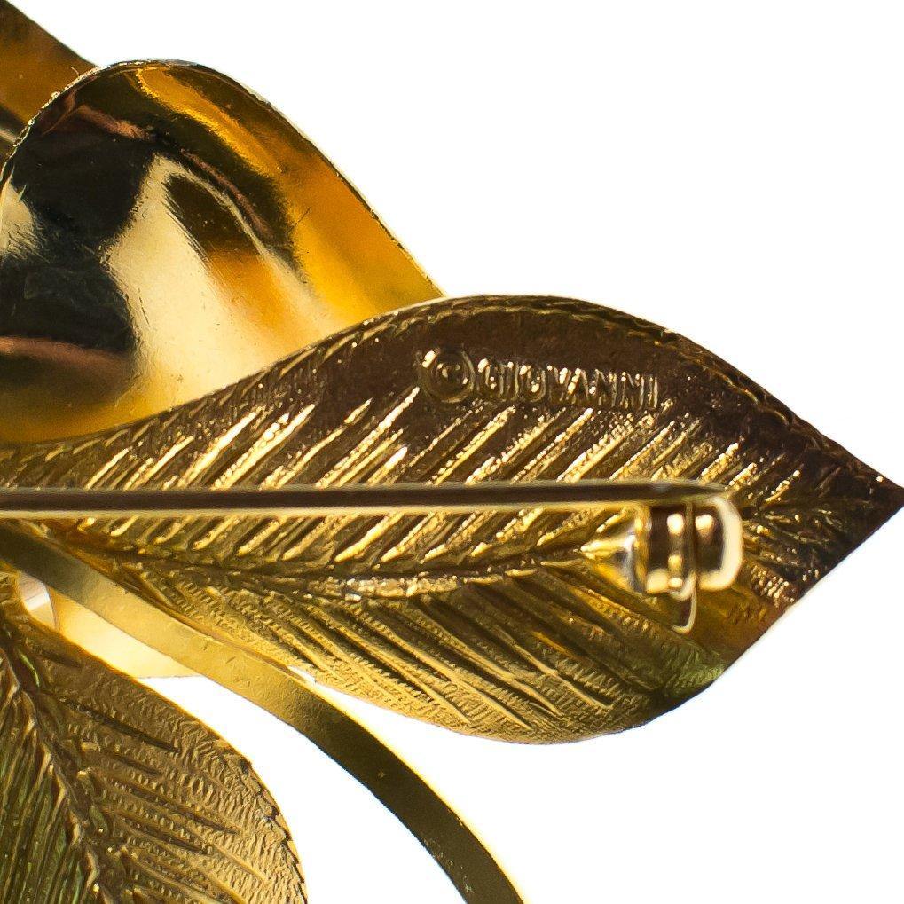 Vintage Giovanni Gold Rose Brooch, Flower Brooch, Gold Tone Setting, Brooches and Pins by Giovanni - Vintage Meet Modern Vintage Jewelry - Chicago, Illinois - #oldhollywoodglamour #vintagemeetmodern #designervintage #jewelrybox #antiquejewelry #vintagejewelry