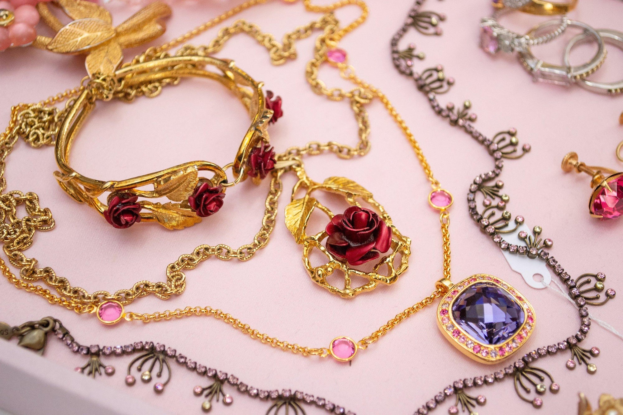 Vintage Red Rose and Gold Pendant Necklace by 1950s - Vintage Meet Modern Vintage Jewelry - Chicago, Illinois - #oldhollywoodglamour #vintagemeetmodern #designervintage #jewelrybox #antiquejewelry #vintagejewelry