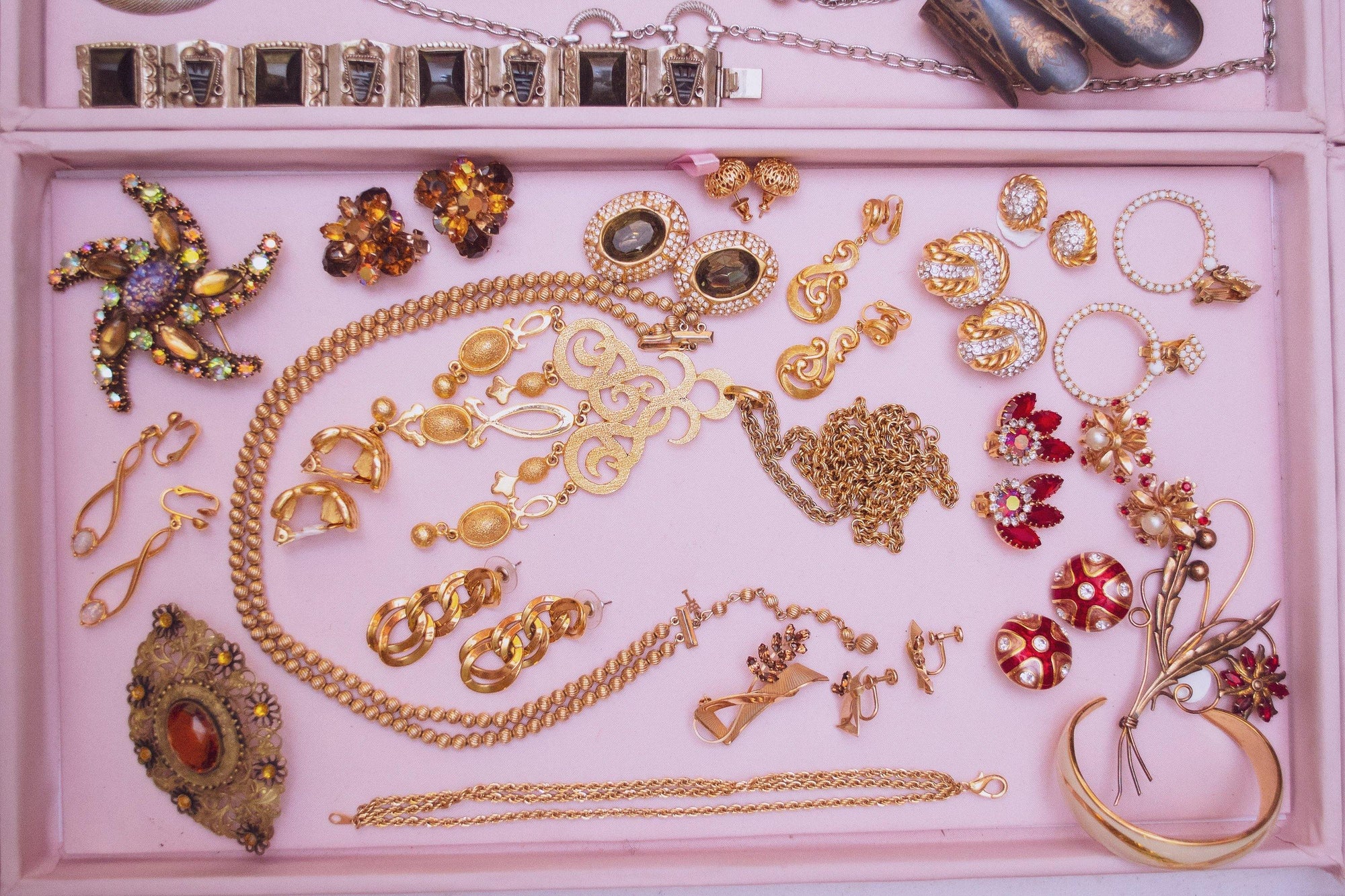 Vintage 1940s Gold Filled Petite Floral Brooch with Smokey Topaz Leaves by 1940s - Vintage Meet Modern Vintage Jewelry - Chicago, Illinois - #oldhollywoodglamour #vintagemeetmodern #designervintage #jewelrybox #antiquejewelry #vintagejewelry