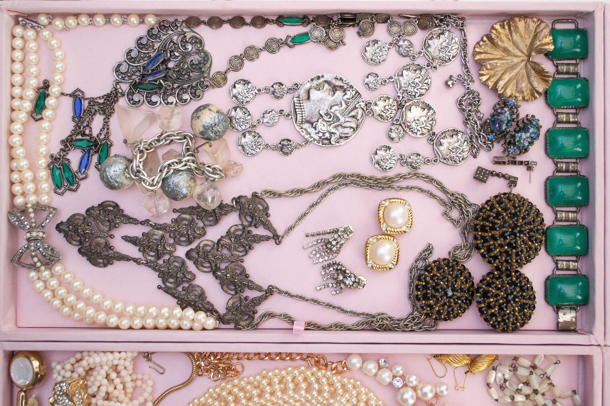 Vintage Crown Trifari Gold Necklace with Pearls and Rhinestones by Crown Trifari - Vintage Meet Modern Vintage Jewelry - Chicago, Illinois - #oldhollywoodglamour #vintagemeetmodern #designervintage #jewelrybox #antiquejewelry #vintagejewelry