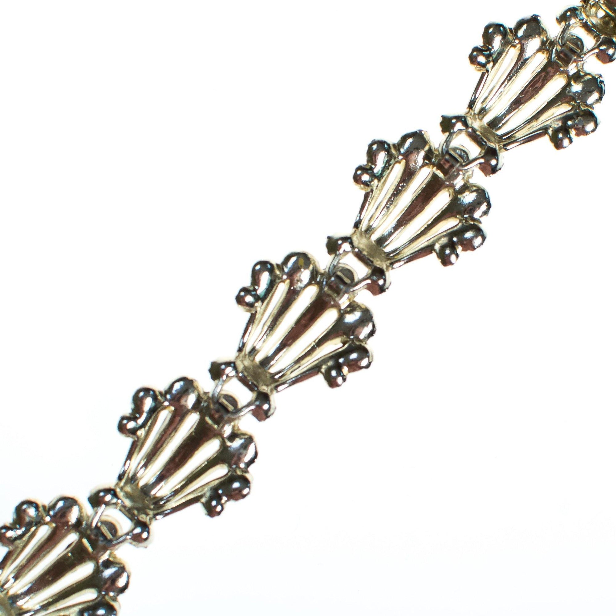 Vintage Mid Century Modern  Pale Gold Tone Curved Fan Link Bracelet by Mid Century Modern - Vintage Meet Modern Vintage Jewelry - Chicago, Illinois - #oldhollywoodglamour #vintagemeetmodern #designervintage #jewelrybox #antiquejewelry #vintagejewelry
