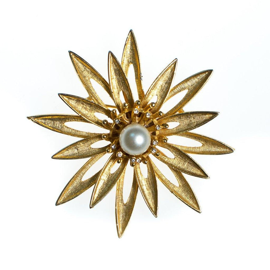 Vintage Huge Mid Century Modern Gold Flower Brooch with Pearls and Rhinestones by 1960s - Vintage Meet Modern Vintage Jewelry - Chicago, Illinois - #oldhollywoodglamour #vintagemeetmodern #designervintage #jewelrybox #antiquejewelry #vintagejewelry