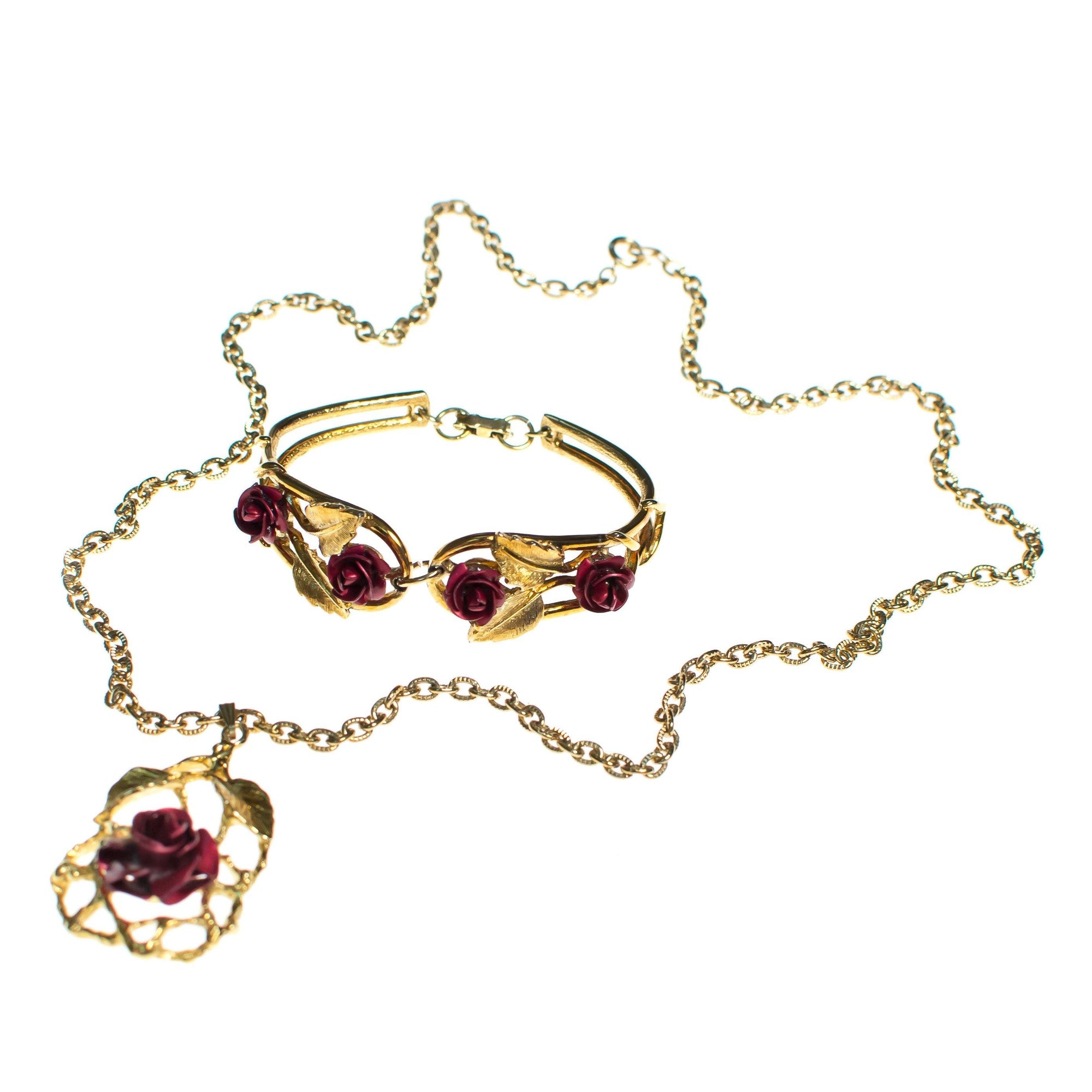 Vintage 1960s Red Rose and Gold Bracelet by 1960s - Vintage Meet Modern Vintage Jewelry - Chicago, Illinois - #oldhollywoodglamour #vintagemeetmodern #designervintage #jewelrybox #antiquejewelry #vintagejewelry