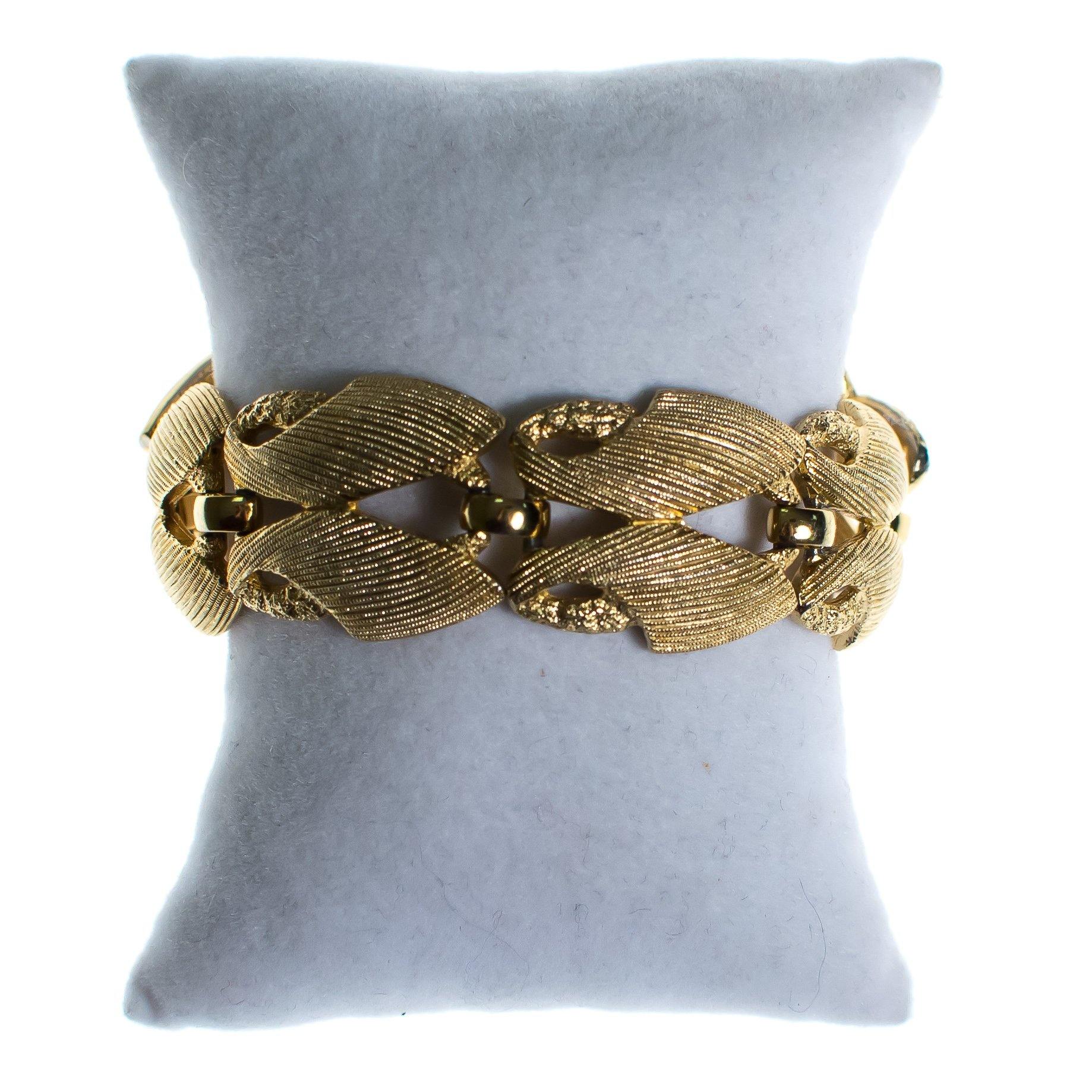 Vintage Monet Mid Century Modern Double Link Bracelet, Brushed Gold Tone, Safety Chain, Snap Lock Clasp by Monet - Vintage Meet Modern Vintage Jewelry - Chicago, Illinois - #oldhollywoodglamour #vintagemeetmodern #designervintage #jewelrybox #antiquejewelry #vintagejewelry