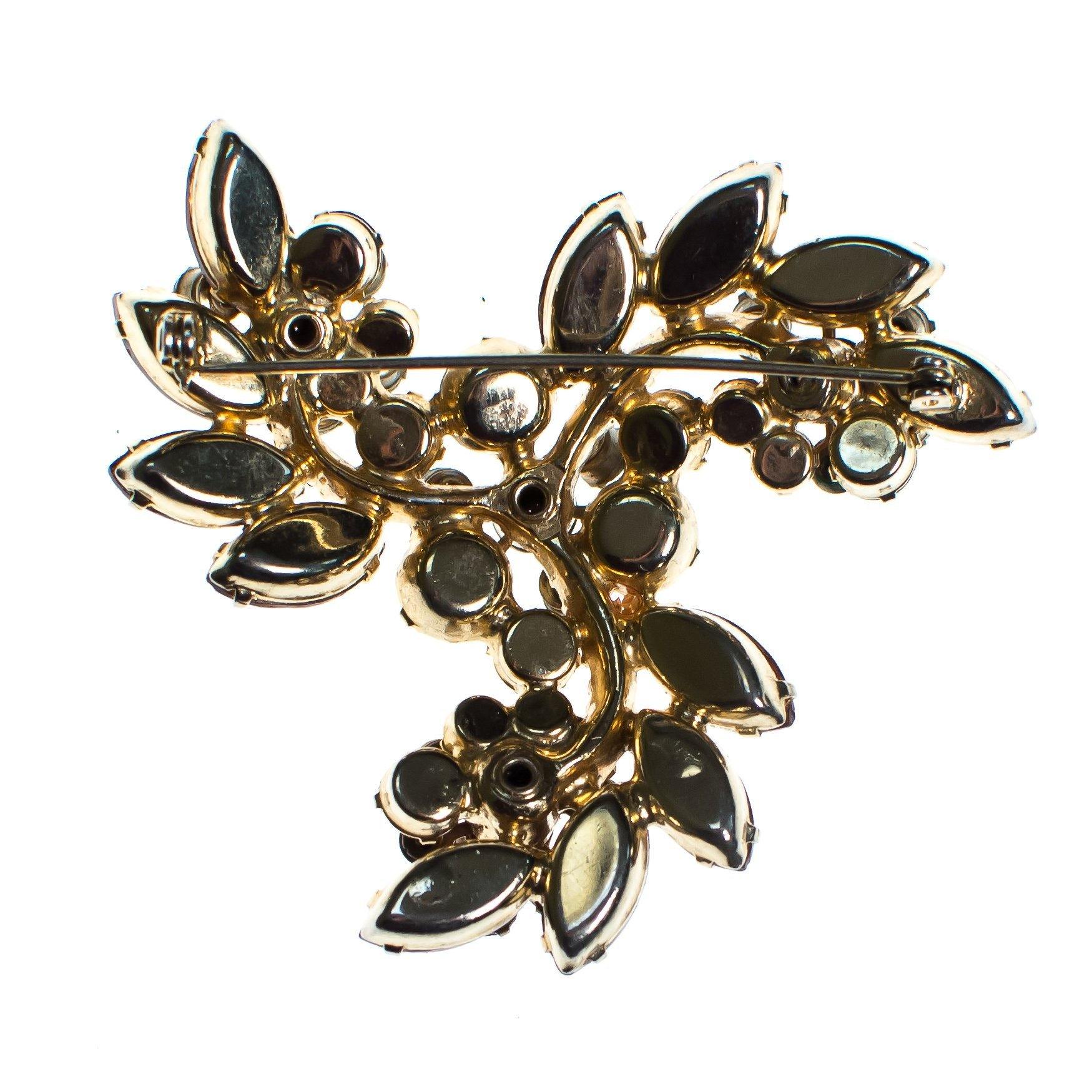 Vintage Sparkling Amber and Aurora Borealis Rhinestone Brooch by 1950s - Vintage Meet Modern Vintage Jewelry - Chicago, Illinois - #oldhollywoodglamour #vintagemeetmodern #designervintage #jewelrybox #antiquejewelry #vintagejewelry