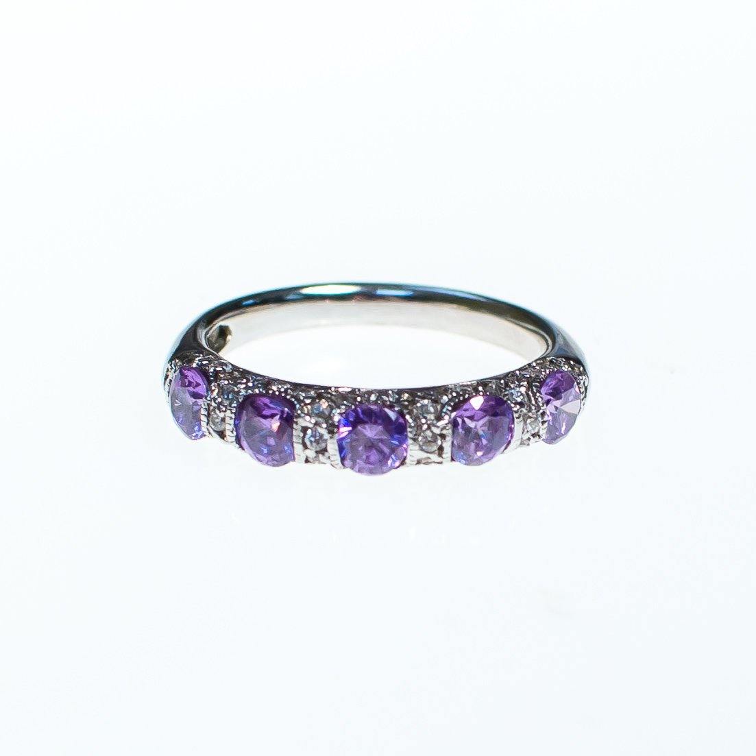 Vintage Ring, Sterling Band, Tanzanite Gemstones, Ring Size 8