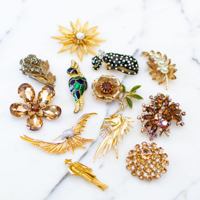 Vintage Smokey Topaz Crystal Flower Brooch by 1980s - Vintage Meet Modern Vintage Jewelry - Chicago, Illinois - #oldhollywoodglamour #vintagemeetmodern #designervintage #jewelrybox #antiquejewelry #vintagejewelry