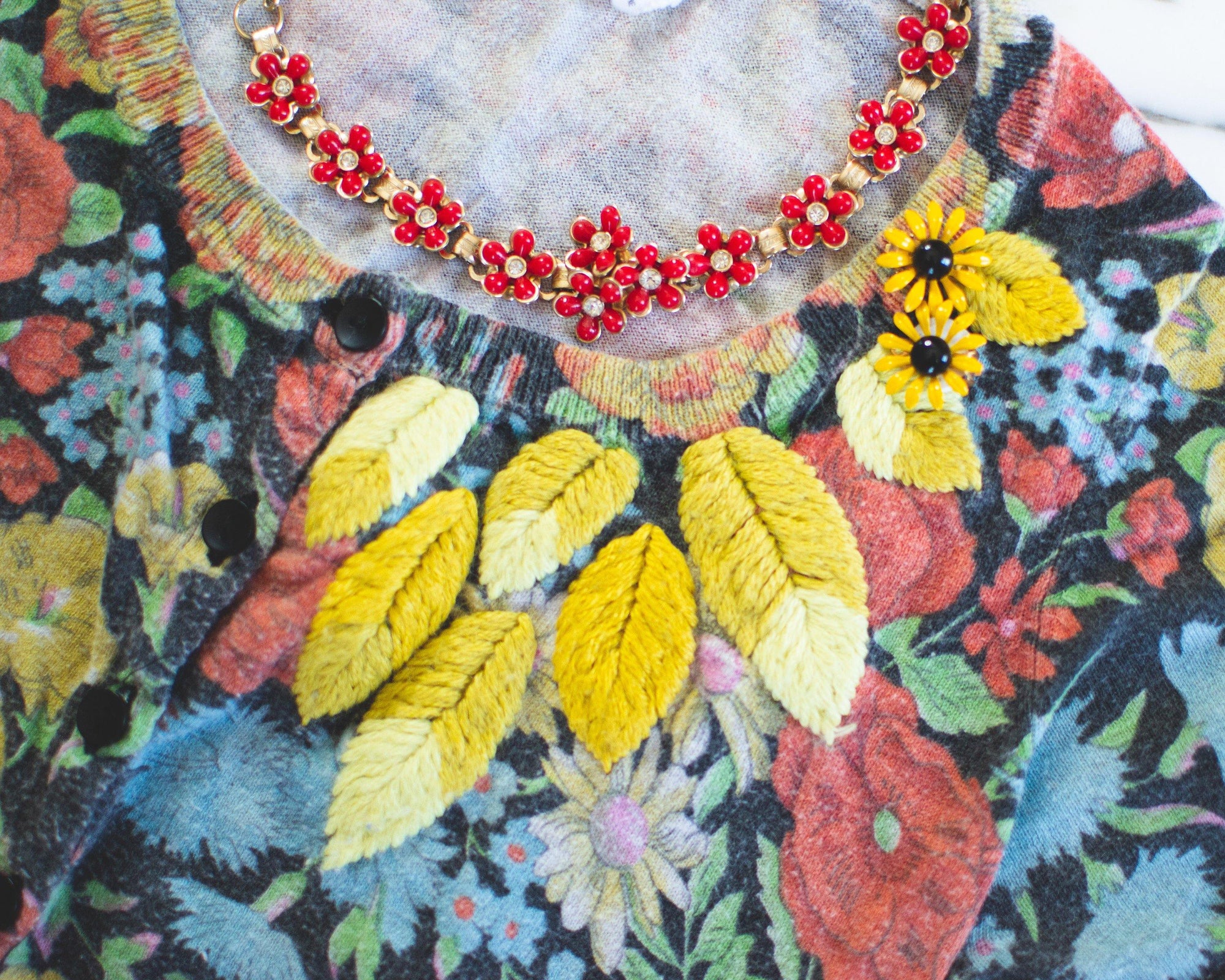 Vintage 1950s Black Eyed Susan Yellow and Black Enamel Flower Statement Earrings by 1950s - Vintage Meet Modern Vintage Jewelry - Chicago, Illinois - #oldhollywoodglamour #vintagemeetmodern #designervintage #jewelrybox #antiquejewelry #vintagejewelry