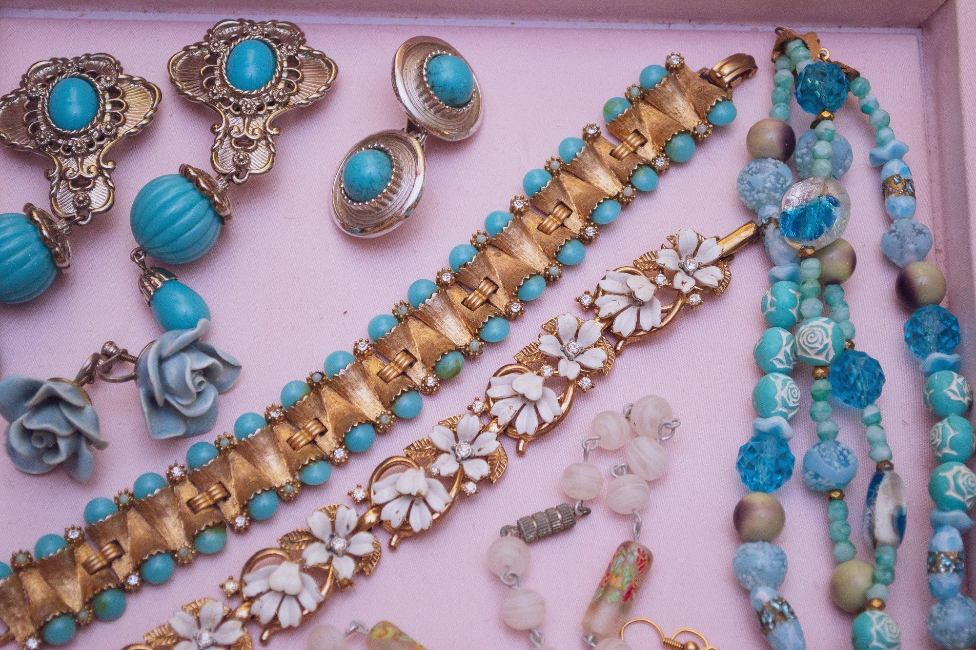 Vintage Crown Trifari Silver Earring Button Earrings with Turquoise Lucite Cabochon by Crown Trfari - Vintage Meet Modern Vintage Jewelry - Chicago, Illinois - #oldhollywoodglamour #vintagemeetmodern #designervintage #jewelrybox #antiquejewelry #vintagejewelry