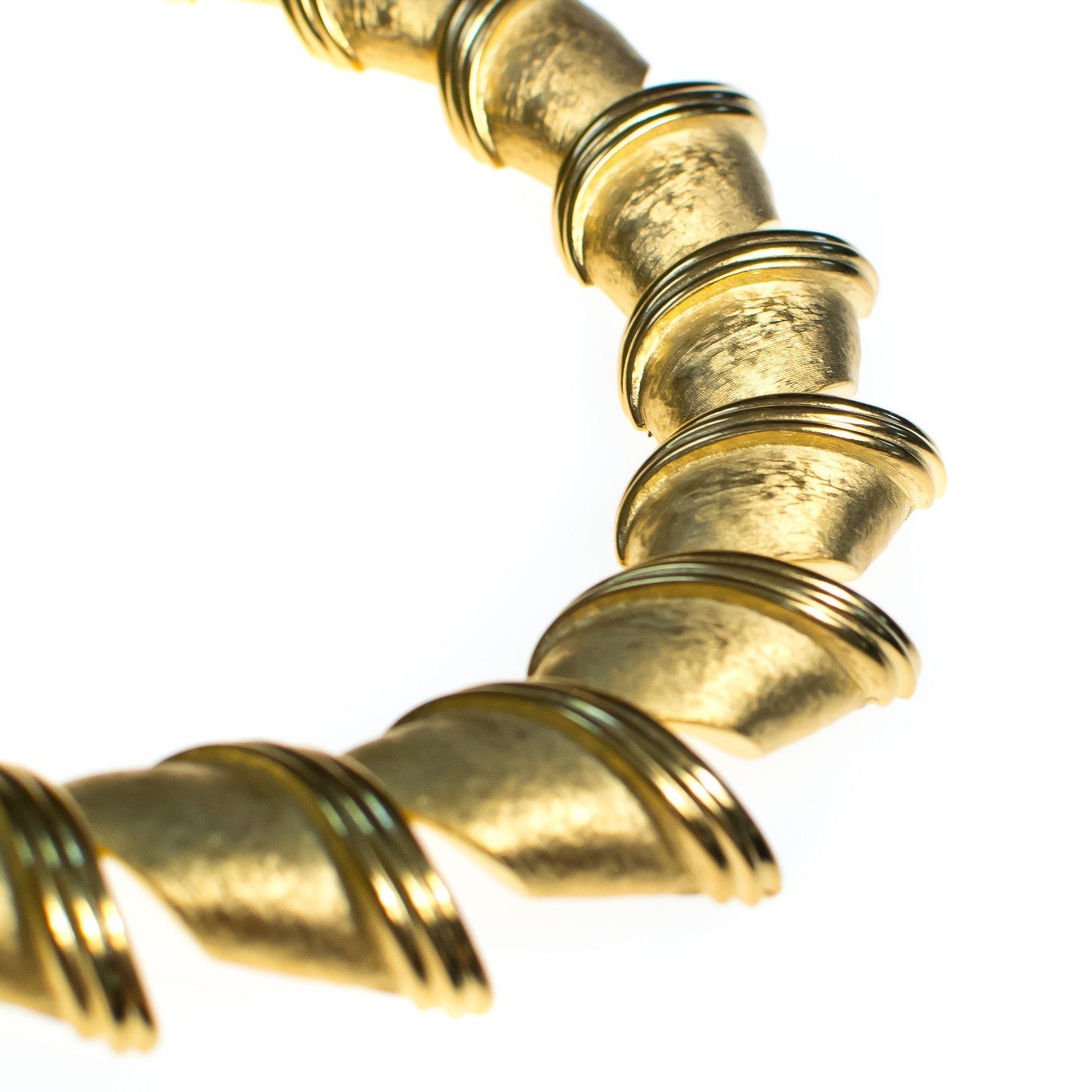 Vintage 1980s Ellen Kiam Heavy Brushed Gold Tone Wide Link Statement Necklace by Ellen Kiam - Vintage Meet Modern Vintage Jewelry - Chicago, Illinois - #oldhollywoodglamour #vintagemeetmodern #designervintage #jewelrybox #antiquejewelry #vintagejewelry