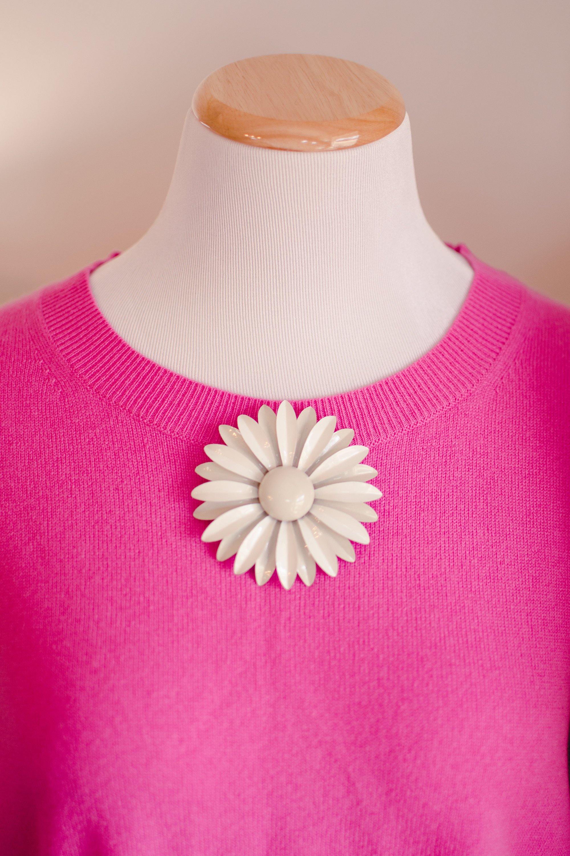 Vintage 1950s Mod Flower Power Huge White Enamel Daisy Brooch by 1950s - Vintage Meet Modern Vintage Jewelry - Chicago, Illinois - #oldhollywoodglamour #vintagemeetmodern #designervintage #jewelrybox #antiquejewelry #vintagejewelry