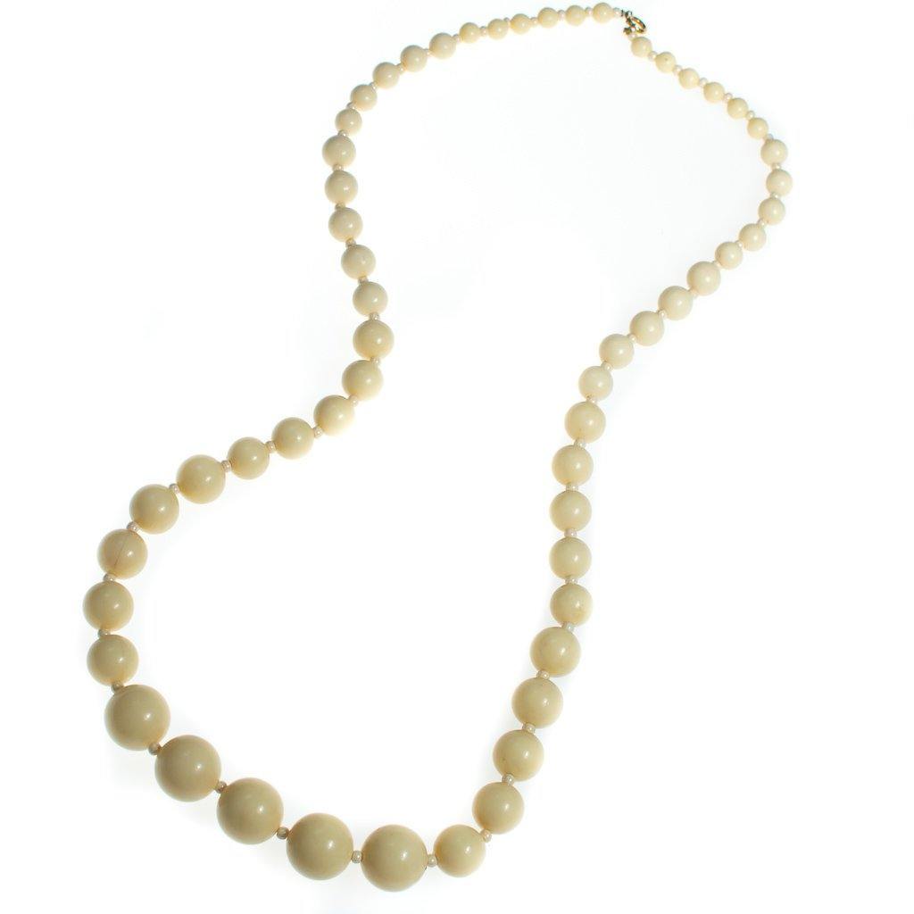 Vintage 1960s Long Ivory Lucite Long Graduated Beaded Necklace