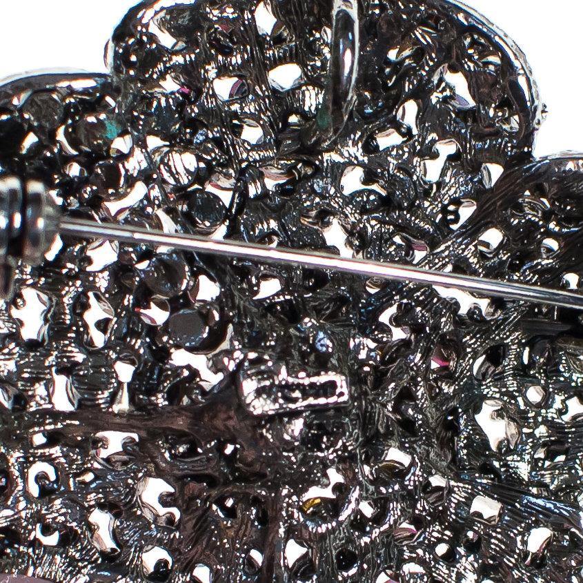 Vintage Large Pink Rhinestone Flower Brooch by 1990s - Vintage Meet Modern Vintage Jewelry - Chicago, Illinois - #oldhollywoodglamour #vintagemeetmodern #designervintage #jewelrybox #antiquejewelry #vintagejewelry