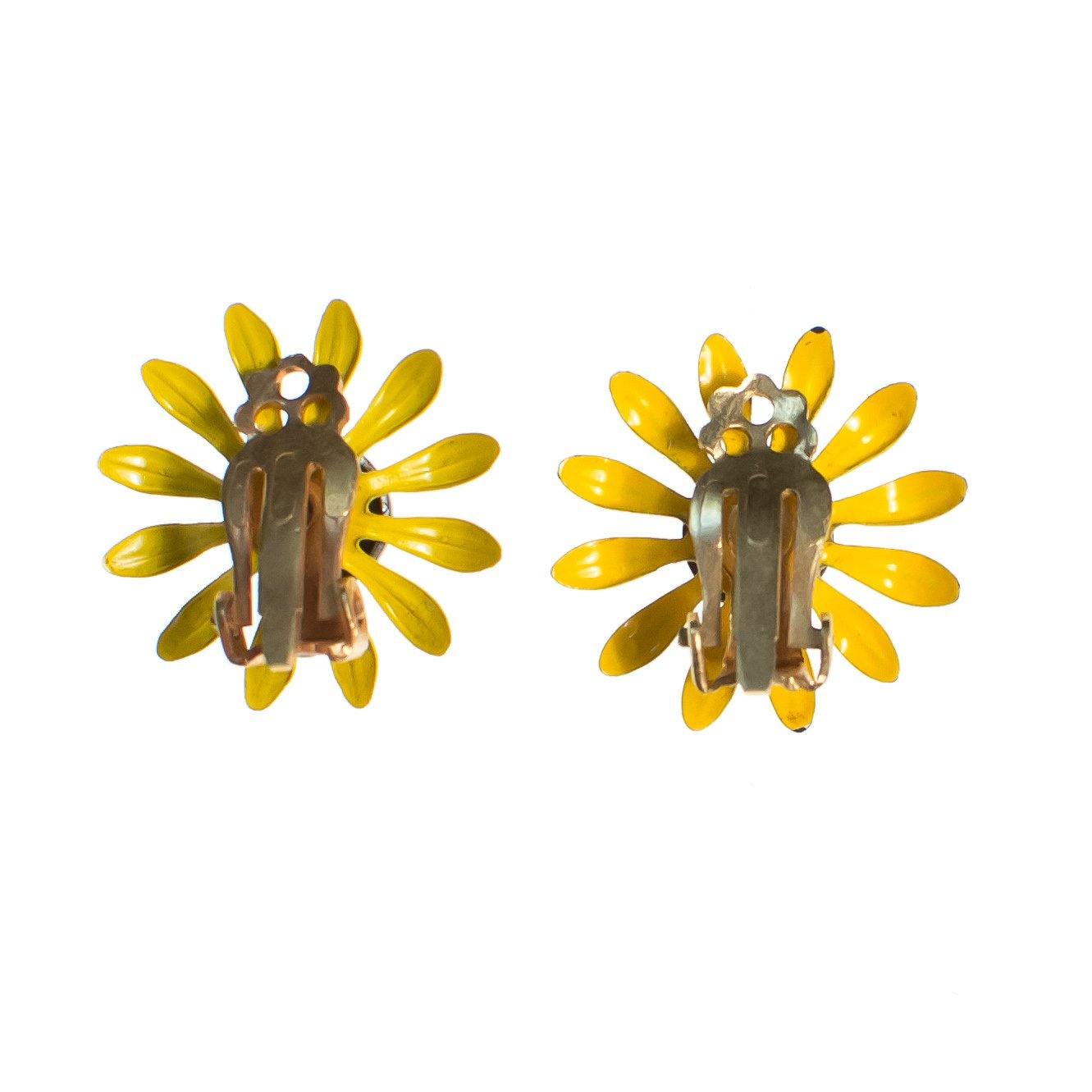 Vintage 1950s Black Eyed Susan Yellow and Black Enamel Flower Statement Earrings by 1950s - Vintage Meet Modern Vintage Jewelry - Chicago, Illinois - #oldhollywoodglamour #vintagemeetmodern #designervintage #jewelrybox #antiquejewelry #vintagejewelry
