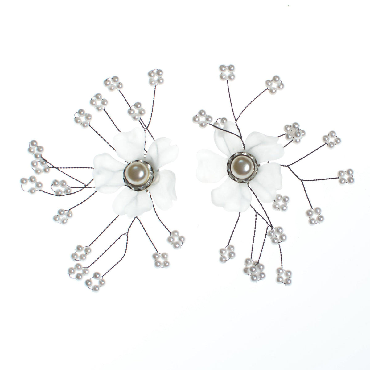 Vintage Frosted Lucite Flower Earrings