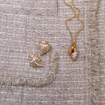 Vintage Swarovski Gold Shell Pendant Necklace by Swarovski - Vintage Meet Modern Vintage Jewelry - Chicago, Illinois - #oldhollywoodglamour #vintagemeetmodern #designervintage #jewelrybox #antiquejewelry #vintagejewelry