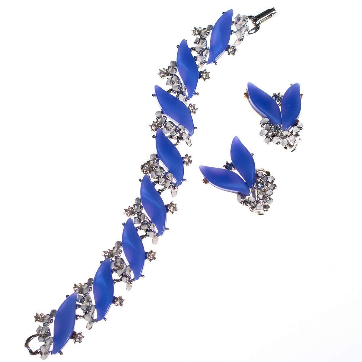 Vintage 1950s Blue and White Enamel Bracelet with Diamante Detailing by 1950s - Vintage Meet Modern Vintage Jewelry - Chicago, Illinois - #oldhollywoodglamour #vintagemeetmodern #designervintage #jewelrybox #antiquejewelry #vintagejewelry