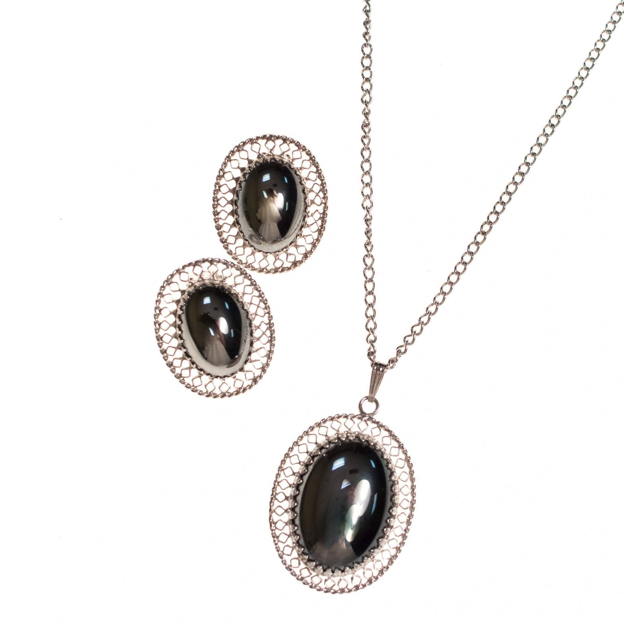 Vintage Whiting and Davis Hematite Pendant Necklace Set in Silver Tone by Whiting and Davis - Vintage Meet Modern Vintage Jewelry - Chicago, Illinois - #oldhollywoodglamour #vintagemeetmodern #designervintage #jewelrybox #antiquejewelry #vintagejewelry