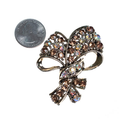 Vintage Amber and Champagne Aurora Borealis Crystal Bow Brooch by 1950s - Vintage Meet Modern Vintage Jewelry - Chicago, Illinois - #oldhollywoodglamour #vintagemeetmodern #designervintage #jewelrybox #antiquejewelry #vintagejewelry