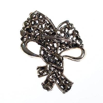 Vintage Amber and Champagne Aurora Borealis Crystal Bow Brooch by 1950s - Vintage Meet Modern Vintage Jewelry - Chicago, Illinois - #oldhollywoodglamour #vintagemeetmodern #designervintage #jewelrybox #antiquejewelry #vintagejewelry