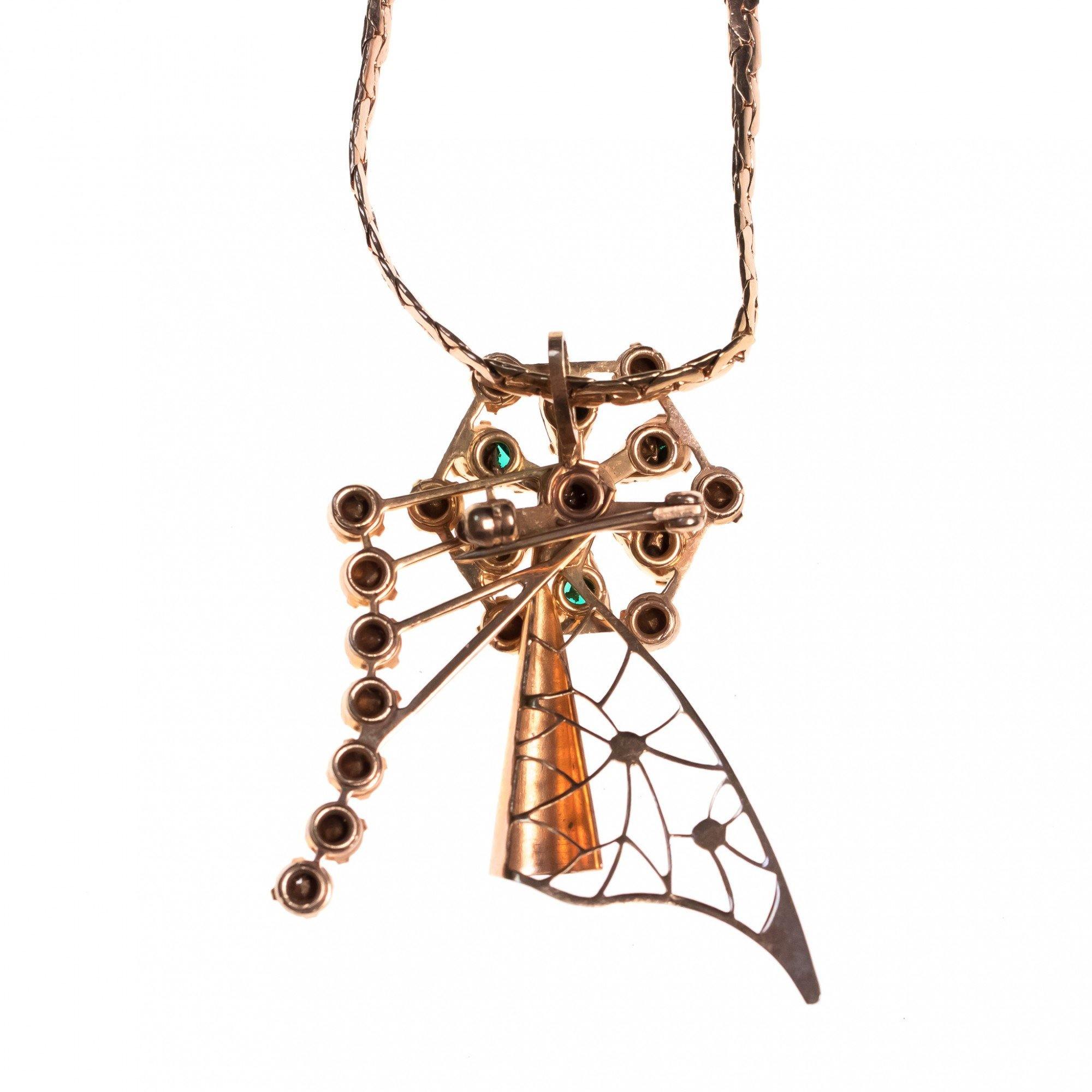 Vintage 1940s Gold Filled Pendant Necklace with Emerald Green Crystal Rhinestones by 1940s - Vintage Meet Modern Vintage Jewelry - Chicago, Illinois - #oldhollywoodglamour #vintagemeetmodern #designervintage #jewelrybox #antiquejewelry #vintagejewelry