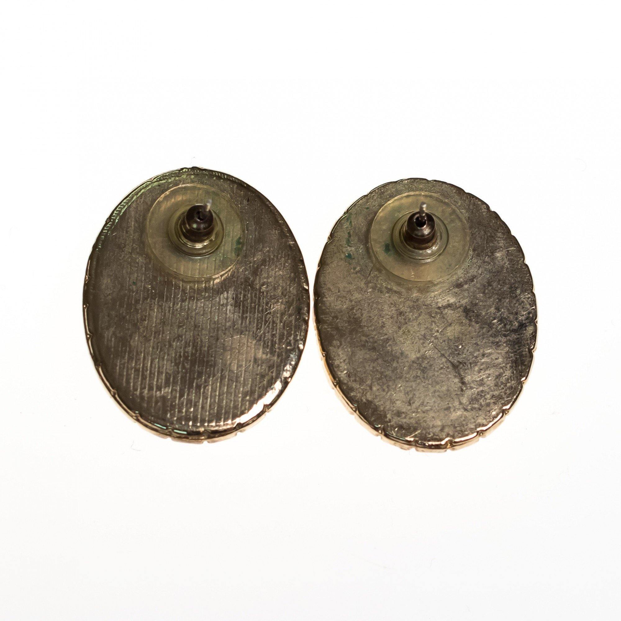 Vintage Oval Large Pearl and Diamante Crystal Earrings by 1980s - Vintage Meet Modern Vintage Jewelry - Chicago, Illinois - #oldhollywoodglamour #vintagemeetmodern #designervintage #jewelrybox #antiquejewelry #vintagejewelry