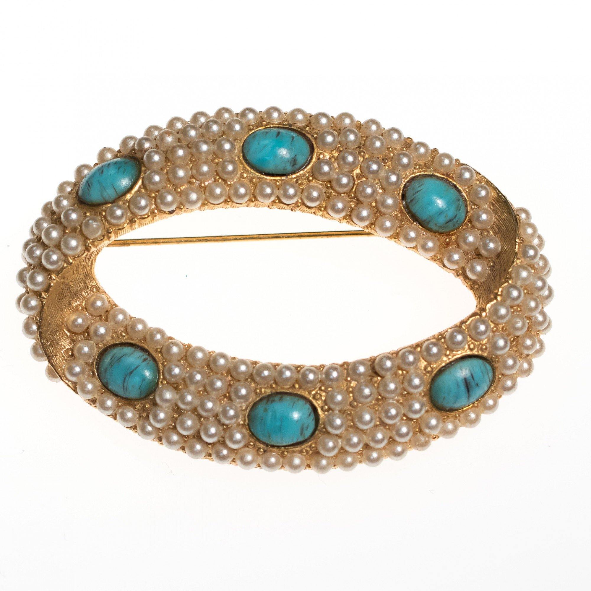 Vintage Faux Pearl and Turquoise Brooch by 1950s - Vintage Meet Modern Vintage Jewelry - Chicago, Illinois - #oldhollywoodglamour #vintagemeetmodern #designervintage #jewelrybox #antiquejewelry #vintagejewelry