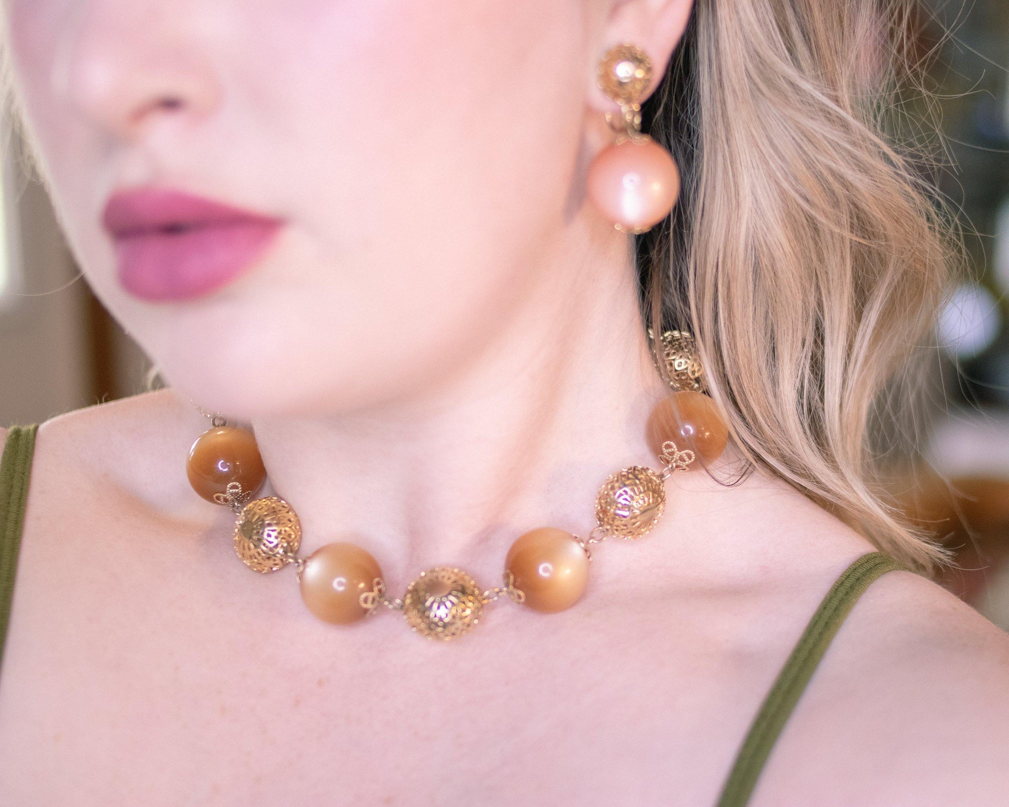 Vintage 1960s Champagne Moonglow Bead Necklace with Gold Filigree by 1960s - Vintage Meet Modern Vintage Jewelry - Chicago, Illinois - #oldhollywoodglamour #vintagemeetmodern #designervintage #jewelrybox #antiquejewelry #vintagejewelry