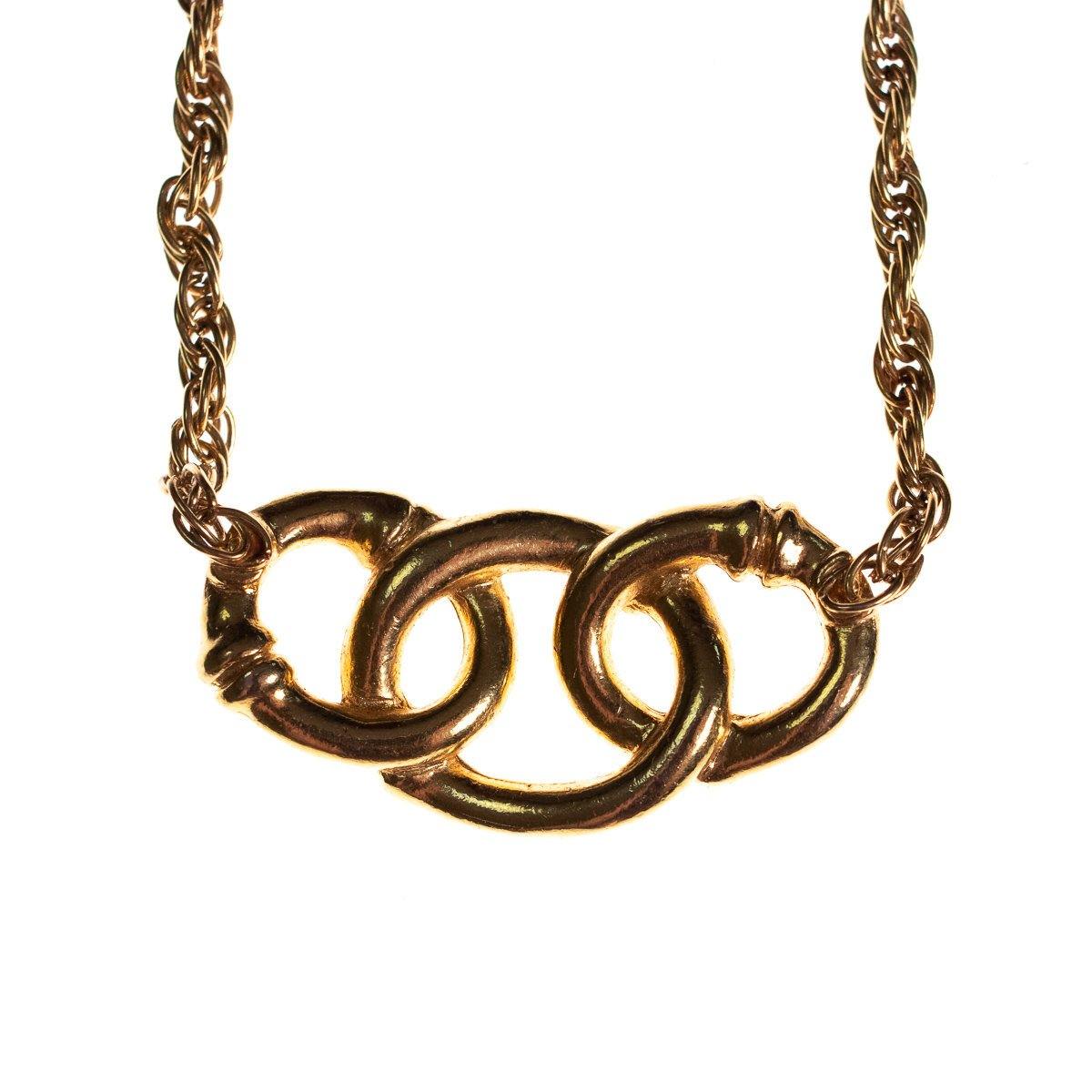 Vintage 1960s Crown Trifari Bamboo Necklace by Crown Trifari - Vintage Meet Modern Vintage Jewelry - Chicago, Illinois - #oldhollywoodglamour #vintagemeetmodern #designervintage #jewelrybox #antiquejewelry #vintagejewelry