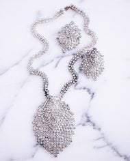 Vintage Art Deco Style Fringe Rhinestone Statement Earrings by 1970s - Vintage Meet Modern Vintage Jewelry - Chicago, Illinois - #oldhollywoodglamour #vintagemeetmodern #designervintage #jewelrybox #antiquejewelry #vintagejewelry