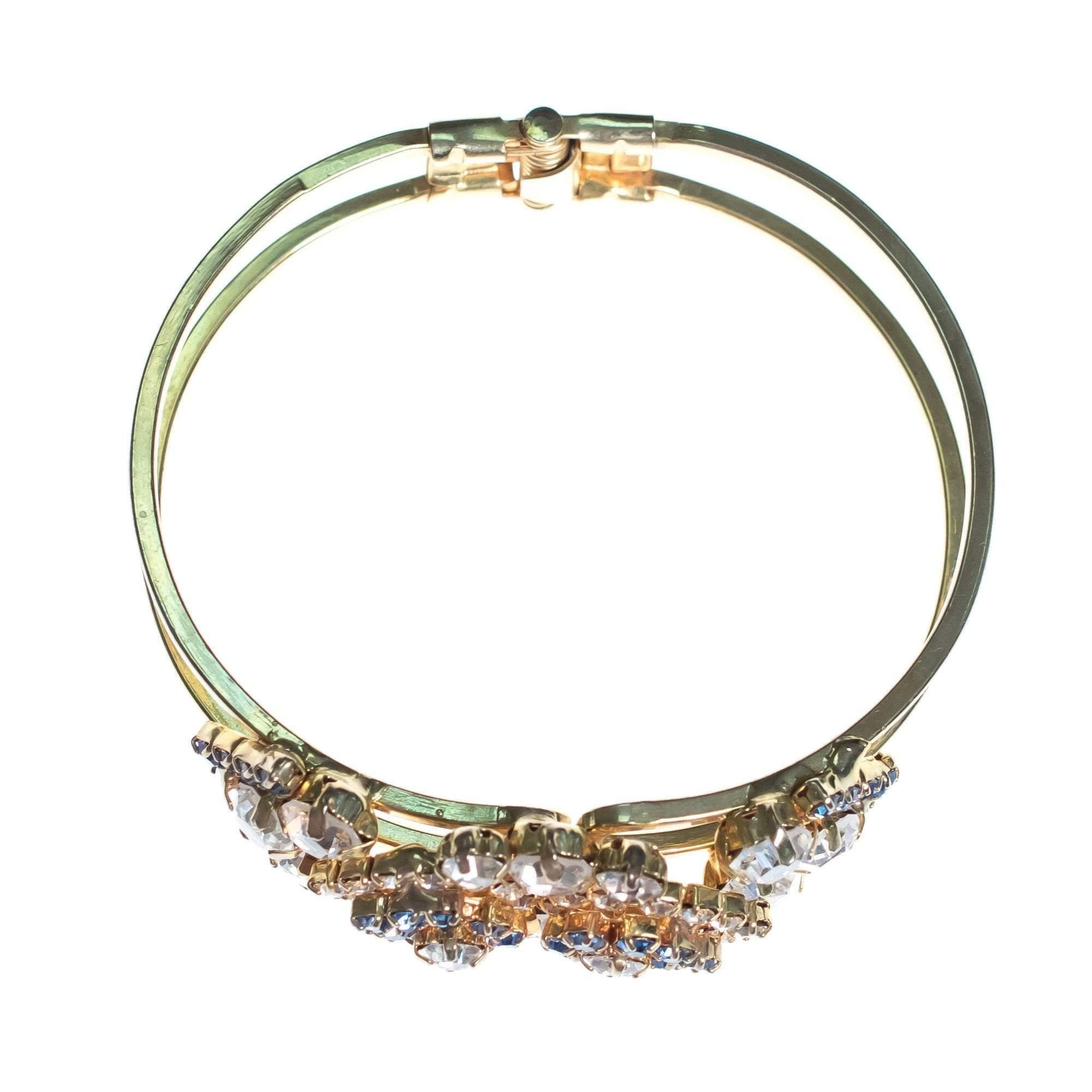 Vintage 1950s Juliana Rhinestone Bracelet with Diamante Rhinestones by Juliana - Vintage Meet Modern Vintage Jewelry - Chicago, Illinois - #oldhollywoodglamour #vintagemeetmodern #designervintage #jewelrybox #antiquejewelry #vintagejewelry