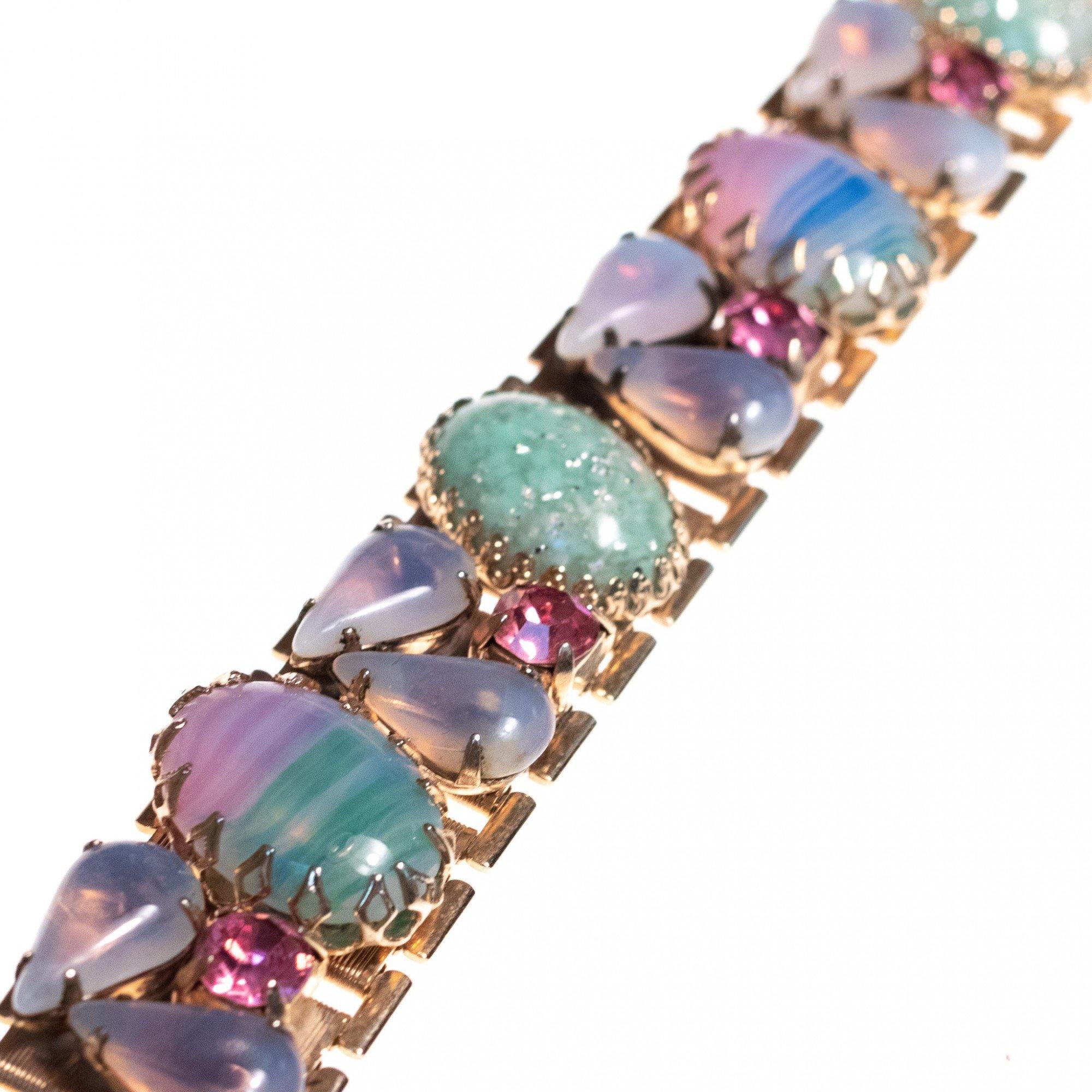 Vintage Juliana Periwinkle Rhinestone Bracelet with Elegant Closure by Juliana - Vintage Meet Modern Vintage Jewelry - Chicago, Illinois - #oldhollywoodglamour #vintagemeetmodern #designervintage #jewelrybox #antiquejewelry #vintagejewelry